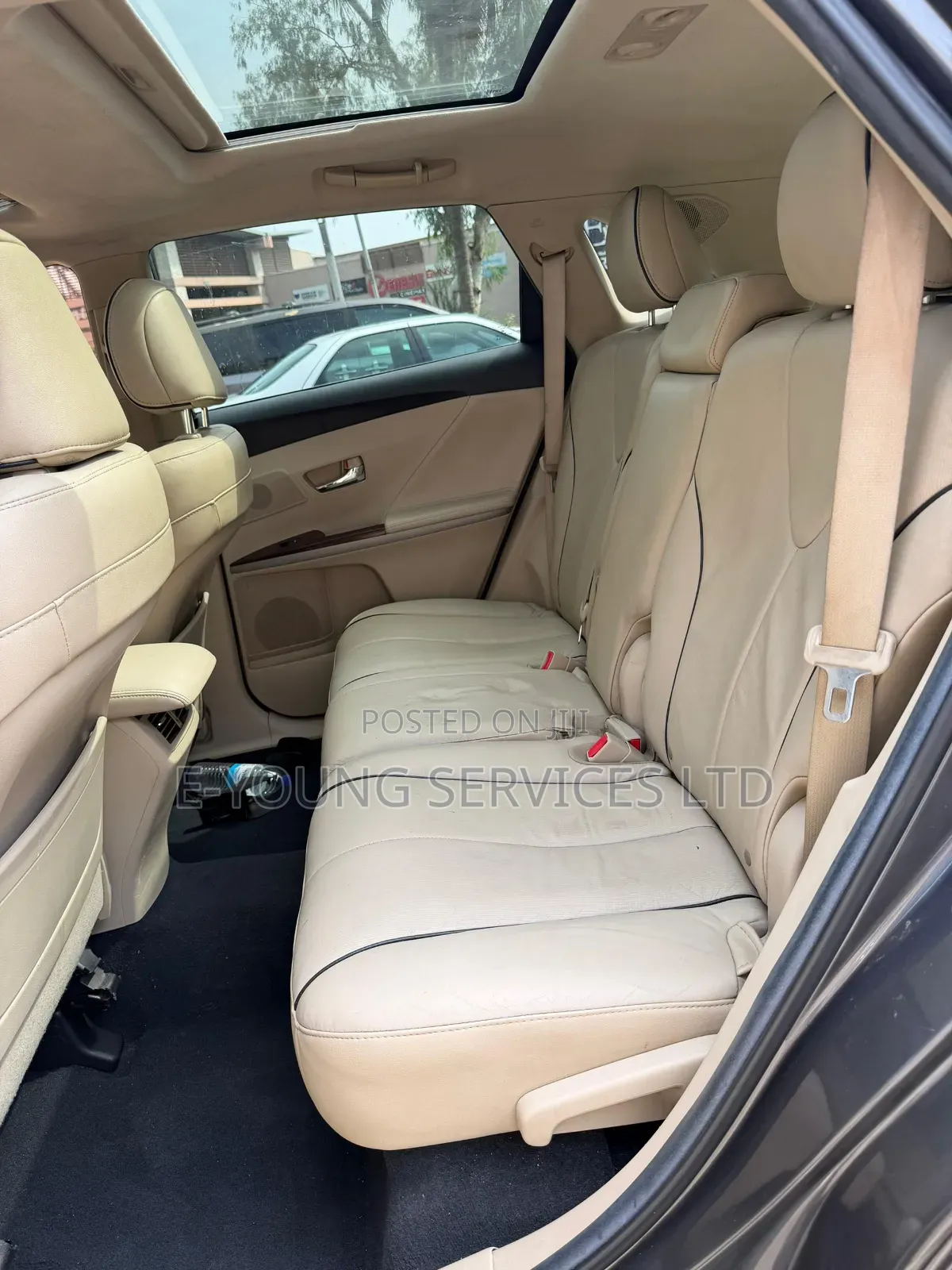 Toyota Venza V6 2010 Gray