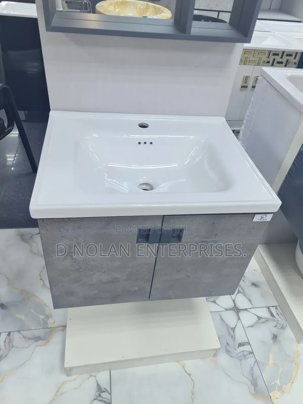 60cm Hanging Cabinets Mirror