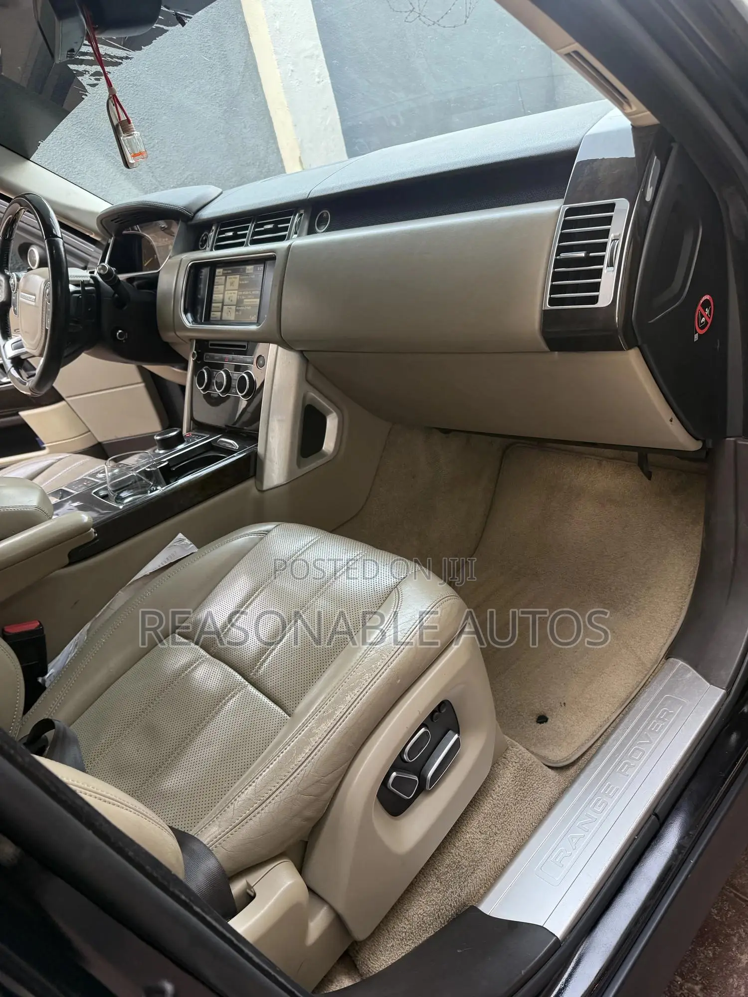 Land Rover Range Rover Sport SE 4dr SUV 4WD (3.0L 6cyl S/C 8A) 2015