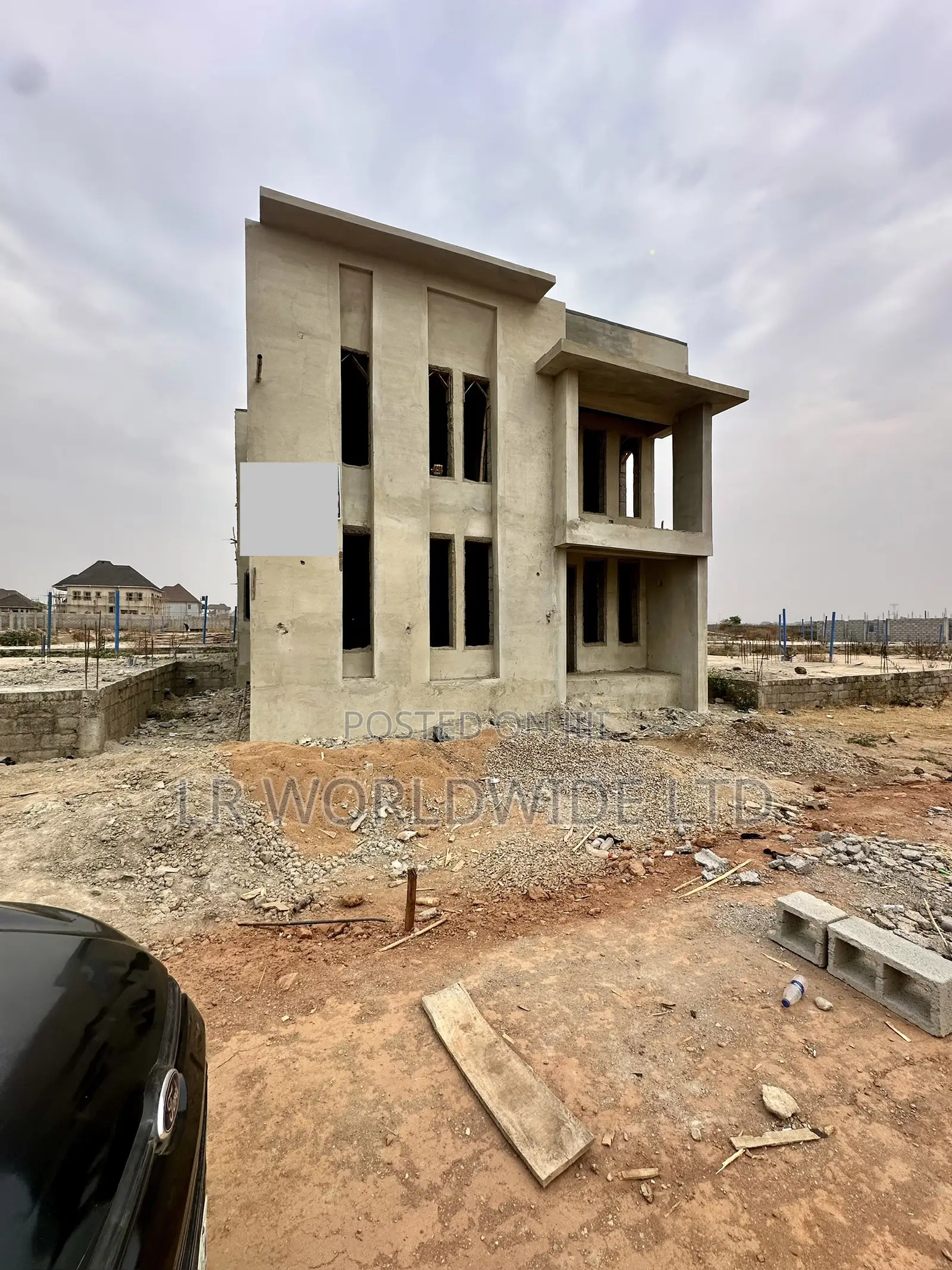 Solidly Built 5bedroom Terrace in Beautiful Location