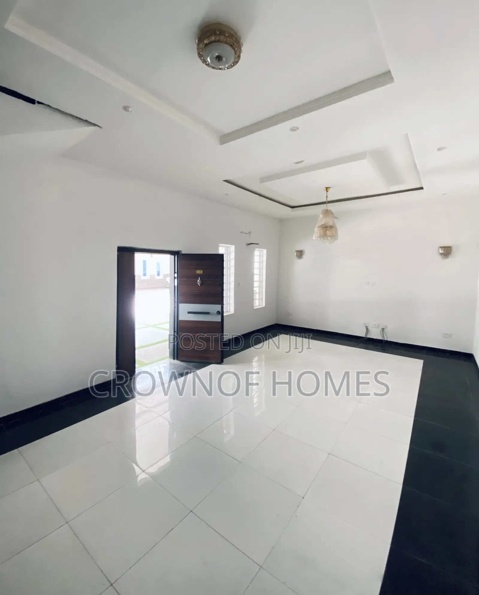 4bdrm House in Ikota for sale