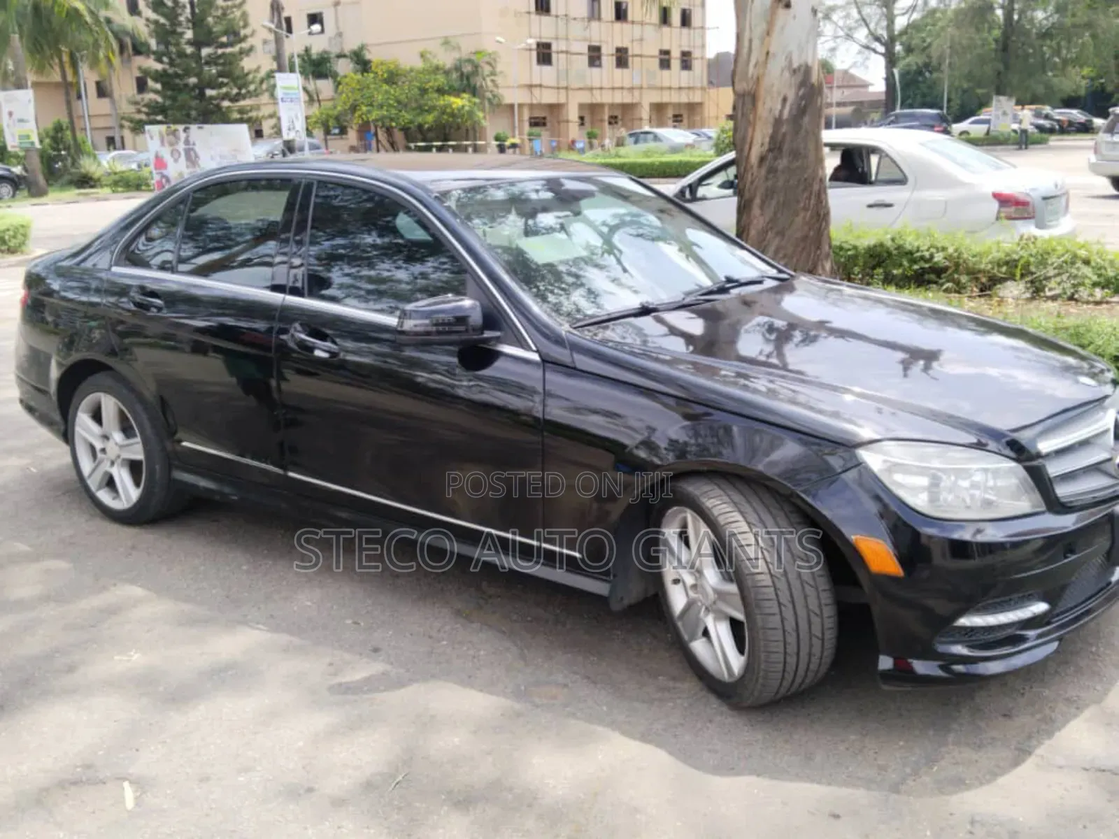 Mercedes-Benz C300 2012 Black
