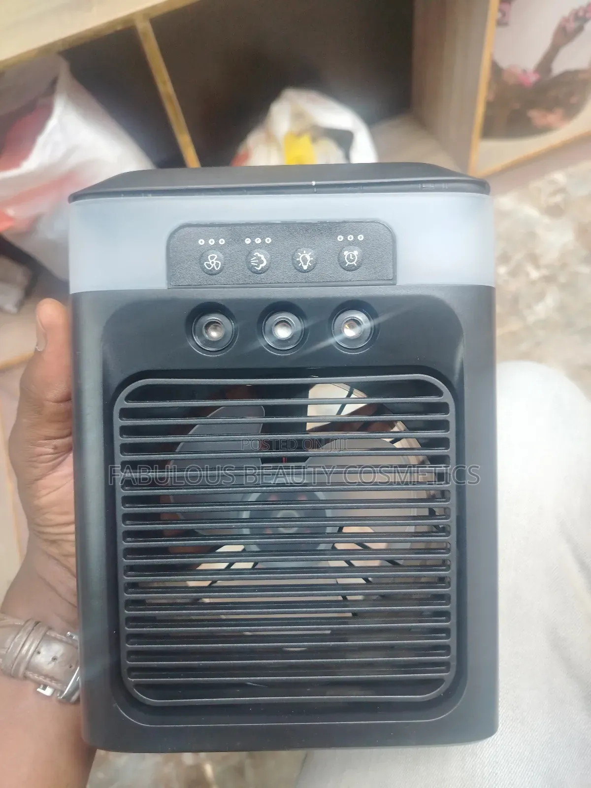 Mini Mist Cooling Rechargeable Ventilatue Air Cooler Fan.