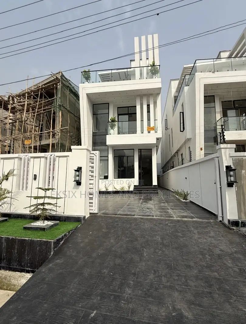 5bdrm Duplex in A Well Secured, Chevron for sale