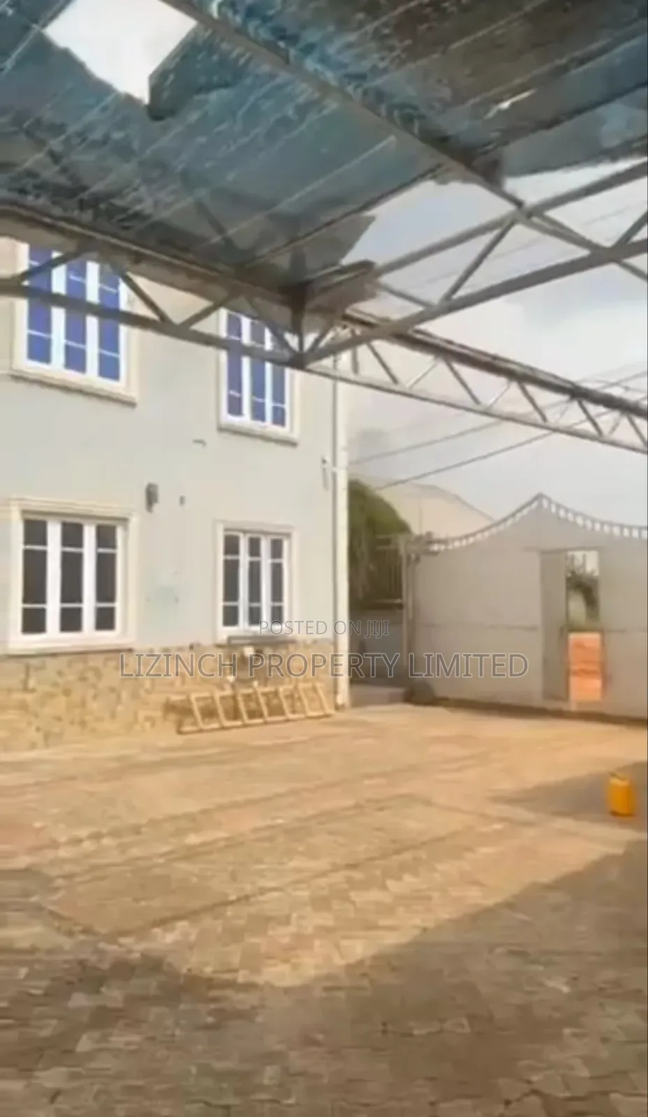 3bdrm Duplex in Benin City for sale