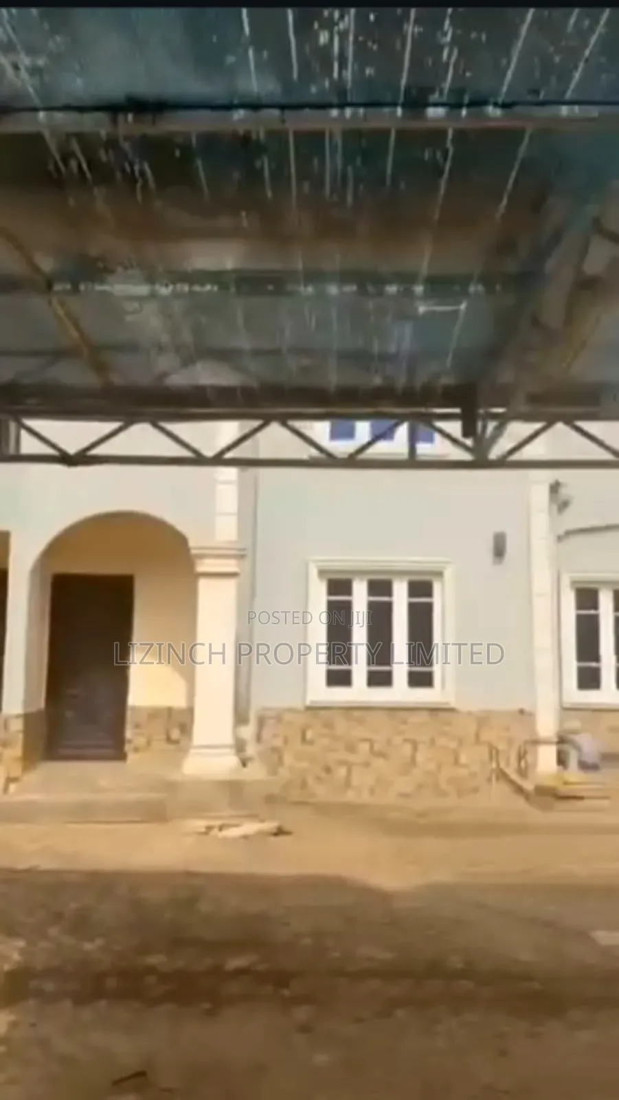 3bdrm Duplex in Benin City for sale