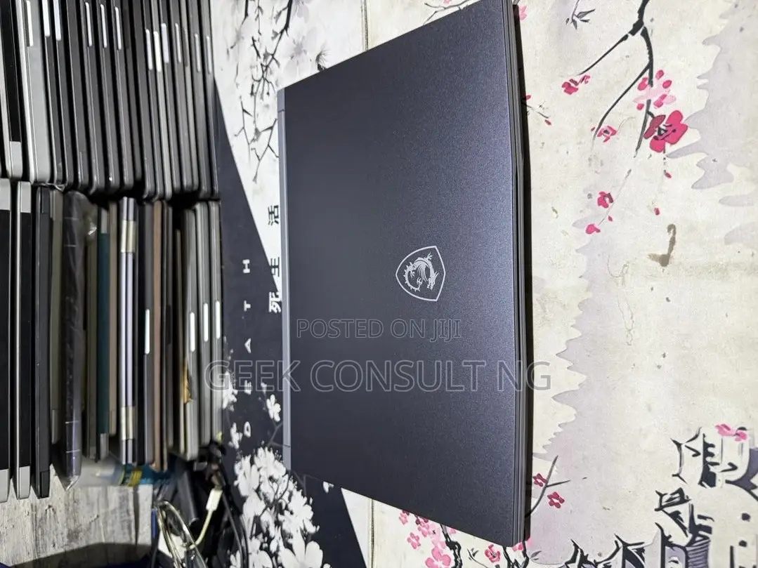 Laptop MSI 16GB Intel Core i5 SSD 512GB