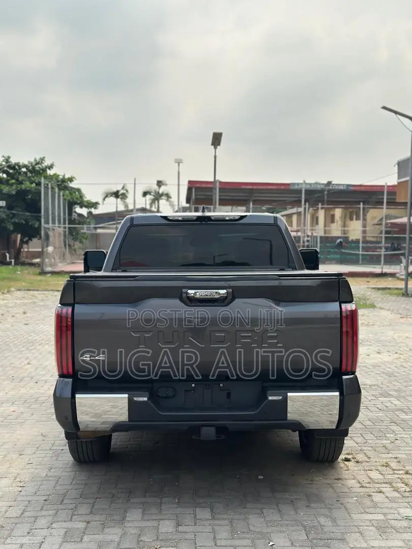 New Toyota Tundra 1794 Edition CrewMax 6.5' Bed 2024 Gray