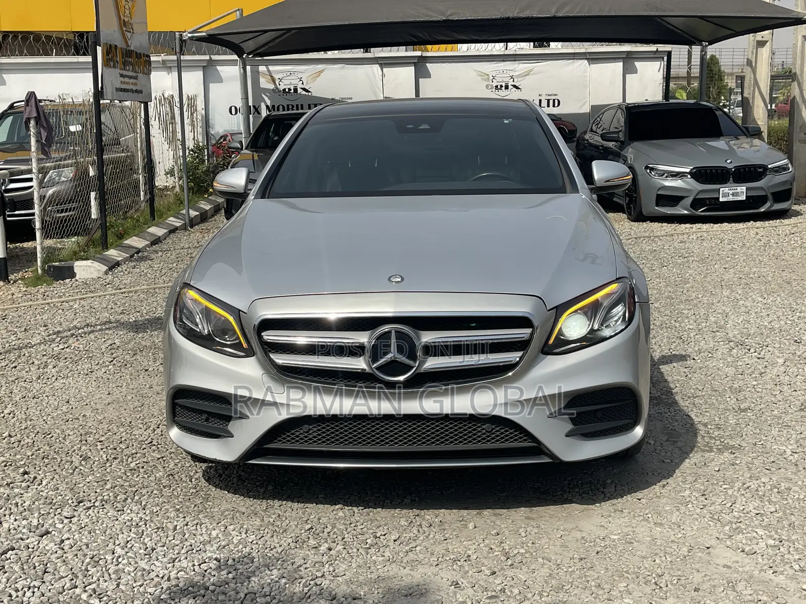 Mercedes-Benz E300 Base RWD Sedan (2.0L 4cyl 9A) 2017 Silver