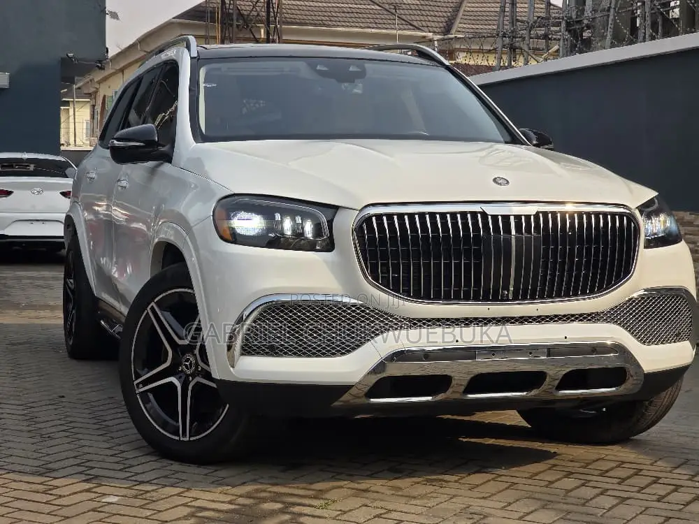 Mercedes-Benz GLS-Class 2022 White