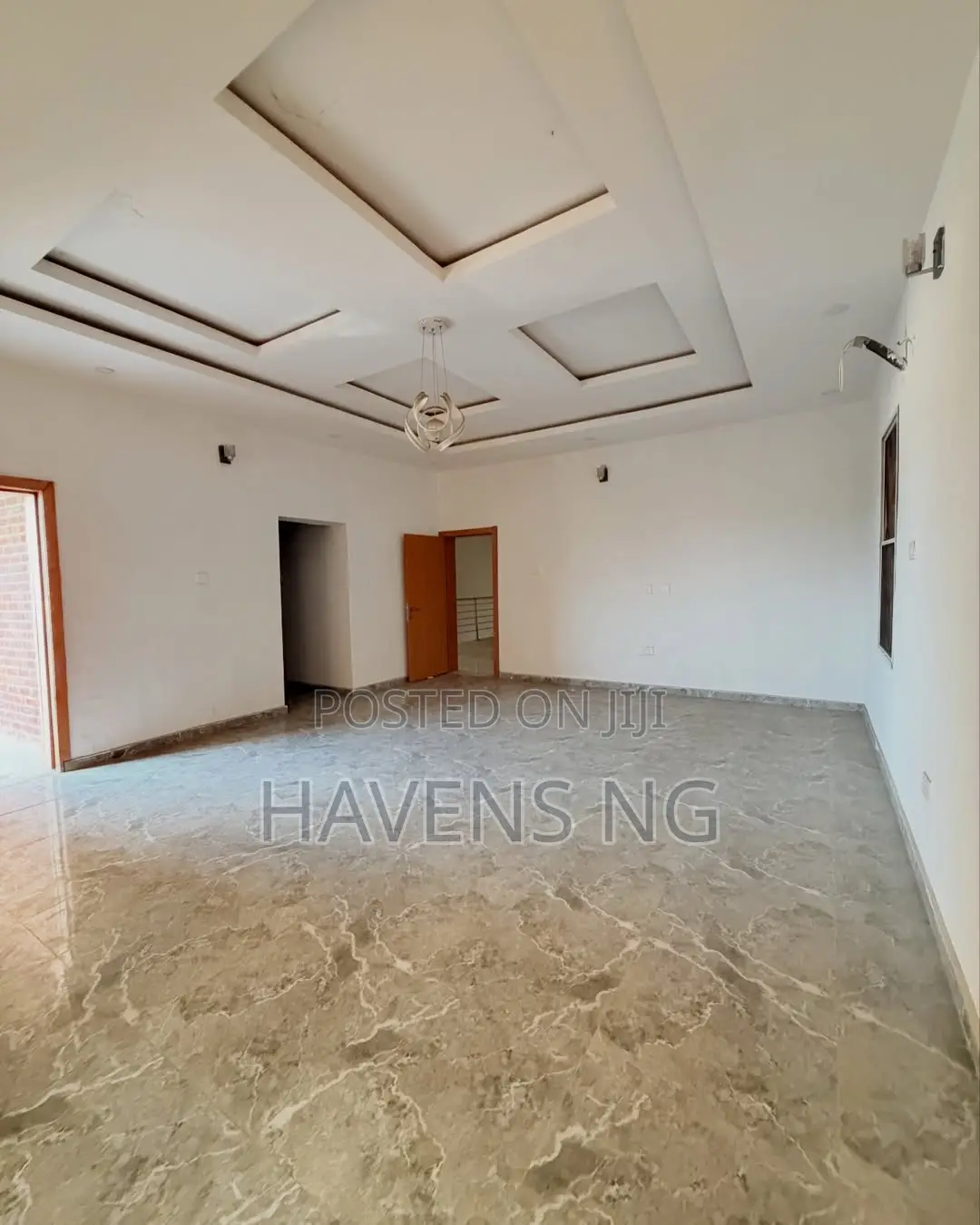 5bdrm Duplex in Airport Road / Oshodi for sale