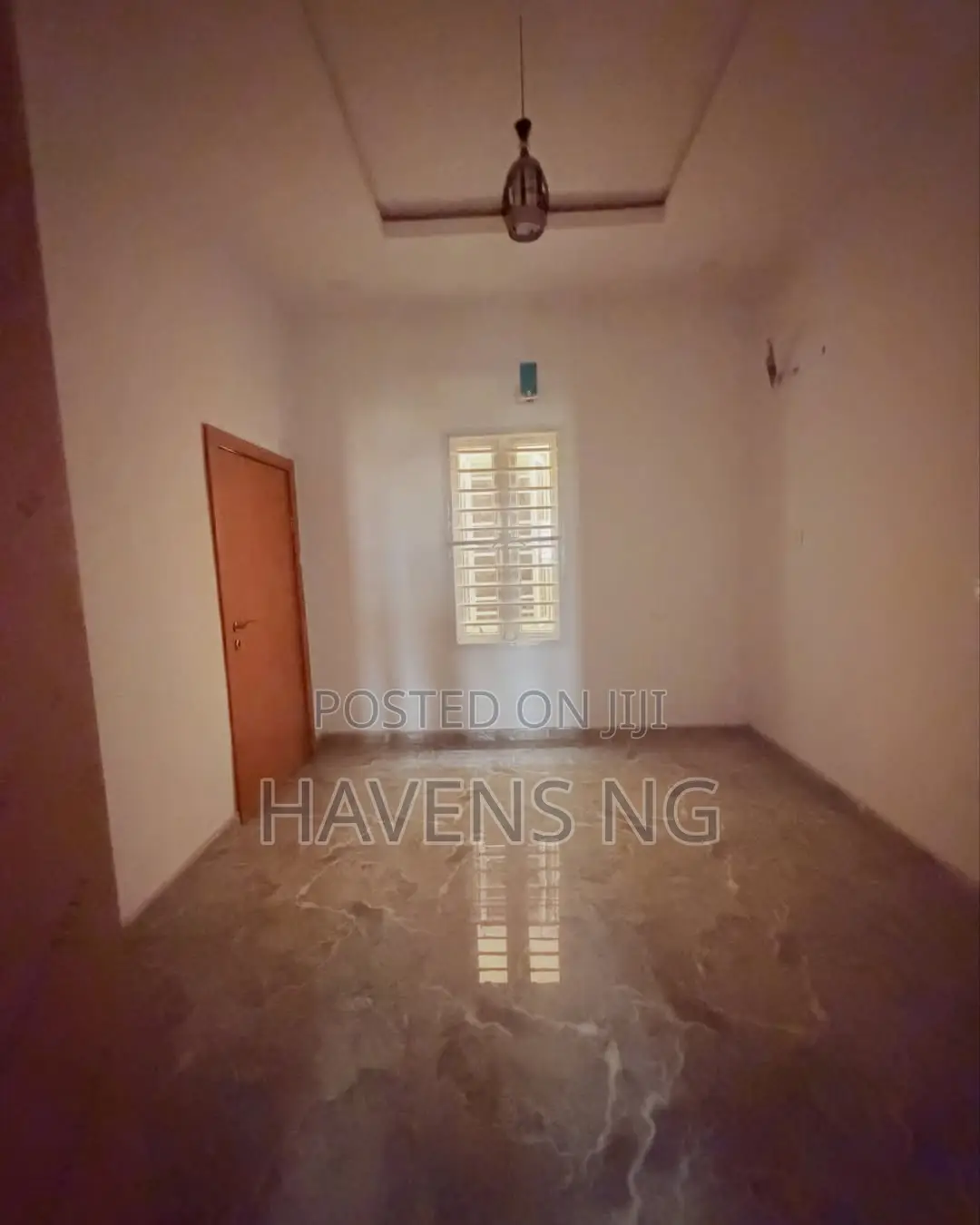 5bdrm Duplex in Airport Road / Oshodi for sale