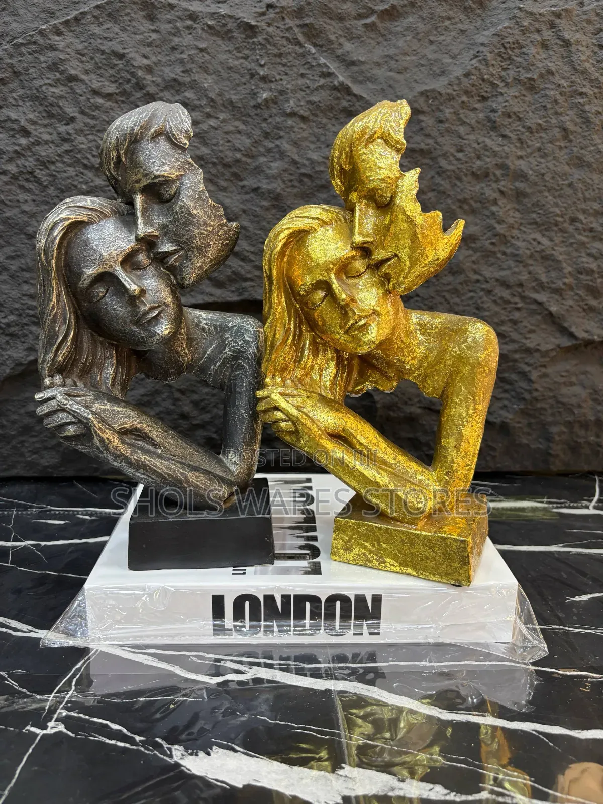 Intimate Couple / Cuddle Couple Figurines and Statues