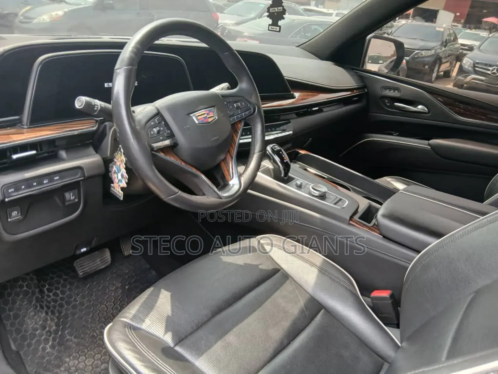 Car 2021 Gray