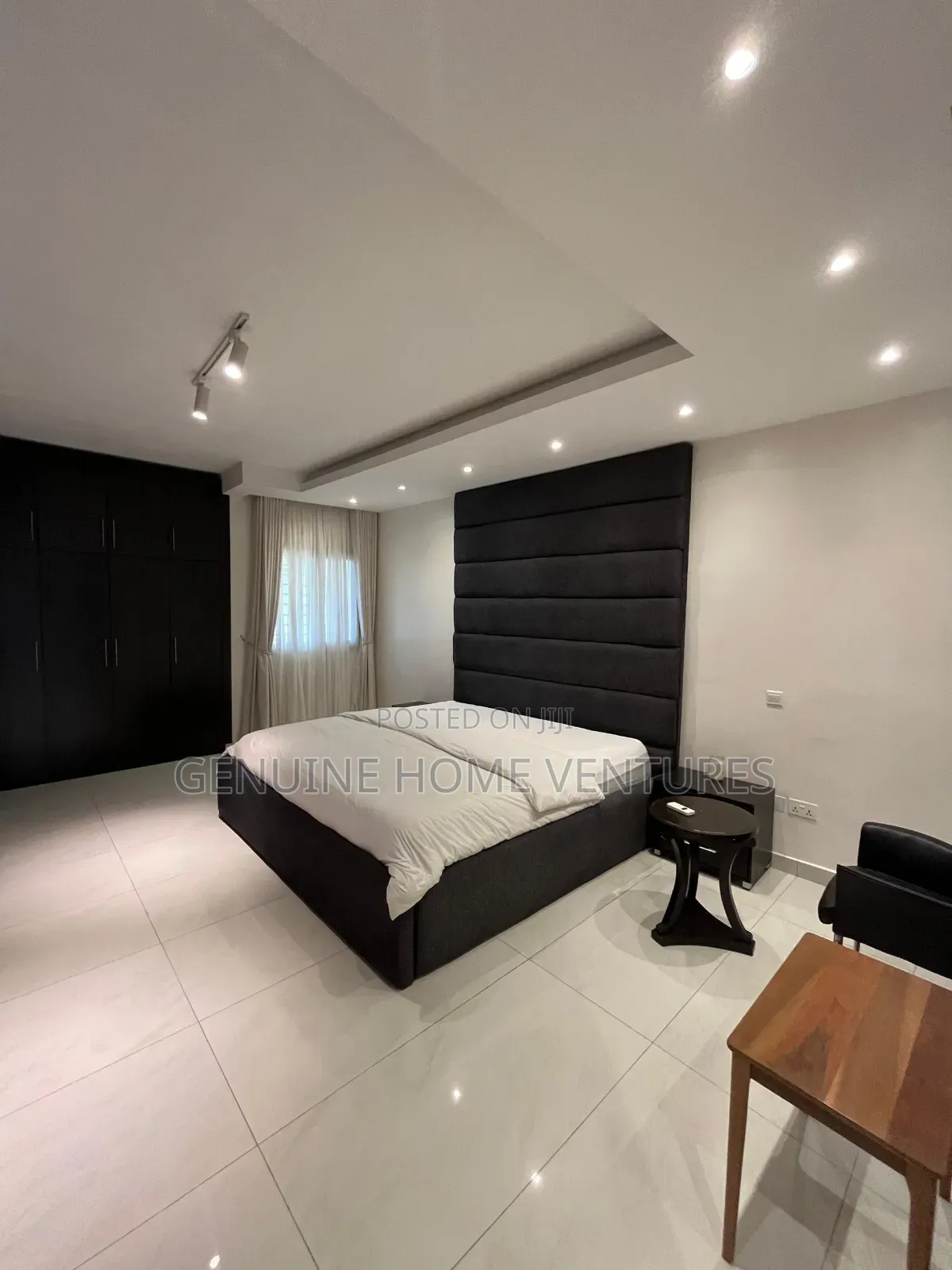 Furnished 3bdrm Apartment in Banana Island Ikoyi for sale