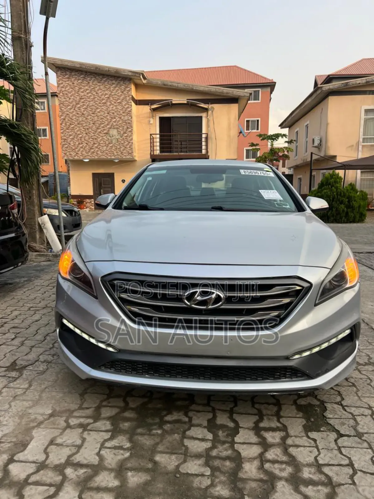 Hyundai Sonata Sport 4dr Sedan (2.4L 4cyl 6A) 2015 Silver