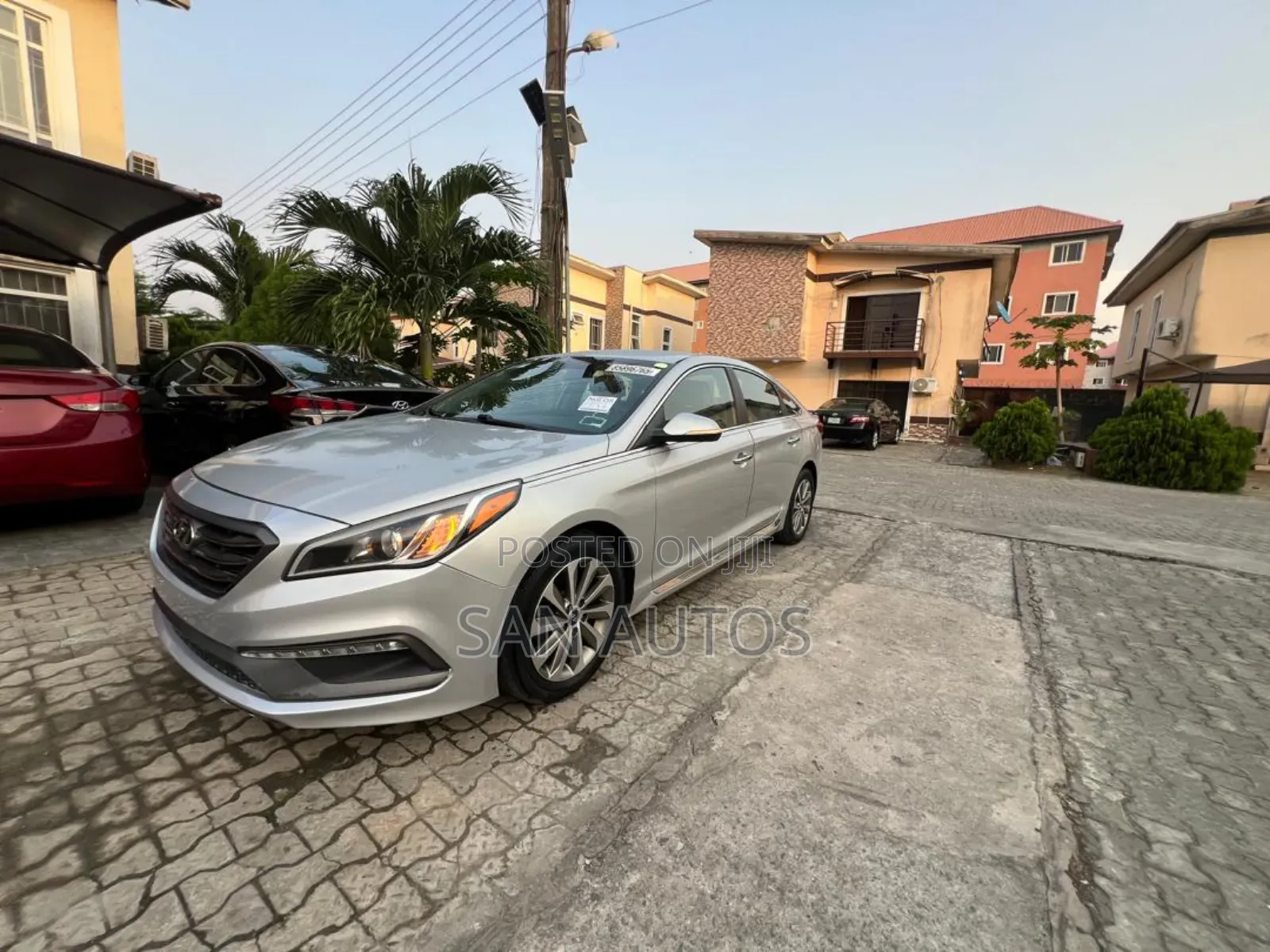 Hyundai Sonata Sport 4dr Sedan (2.4L 4cyl 6A) 2015 Silver