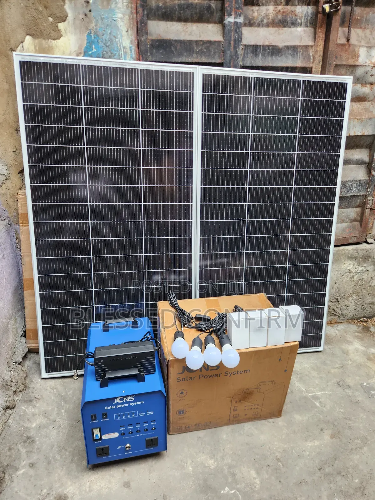 1800w JCNS Solar Generator With 2 Solar Panels