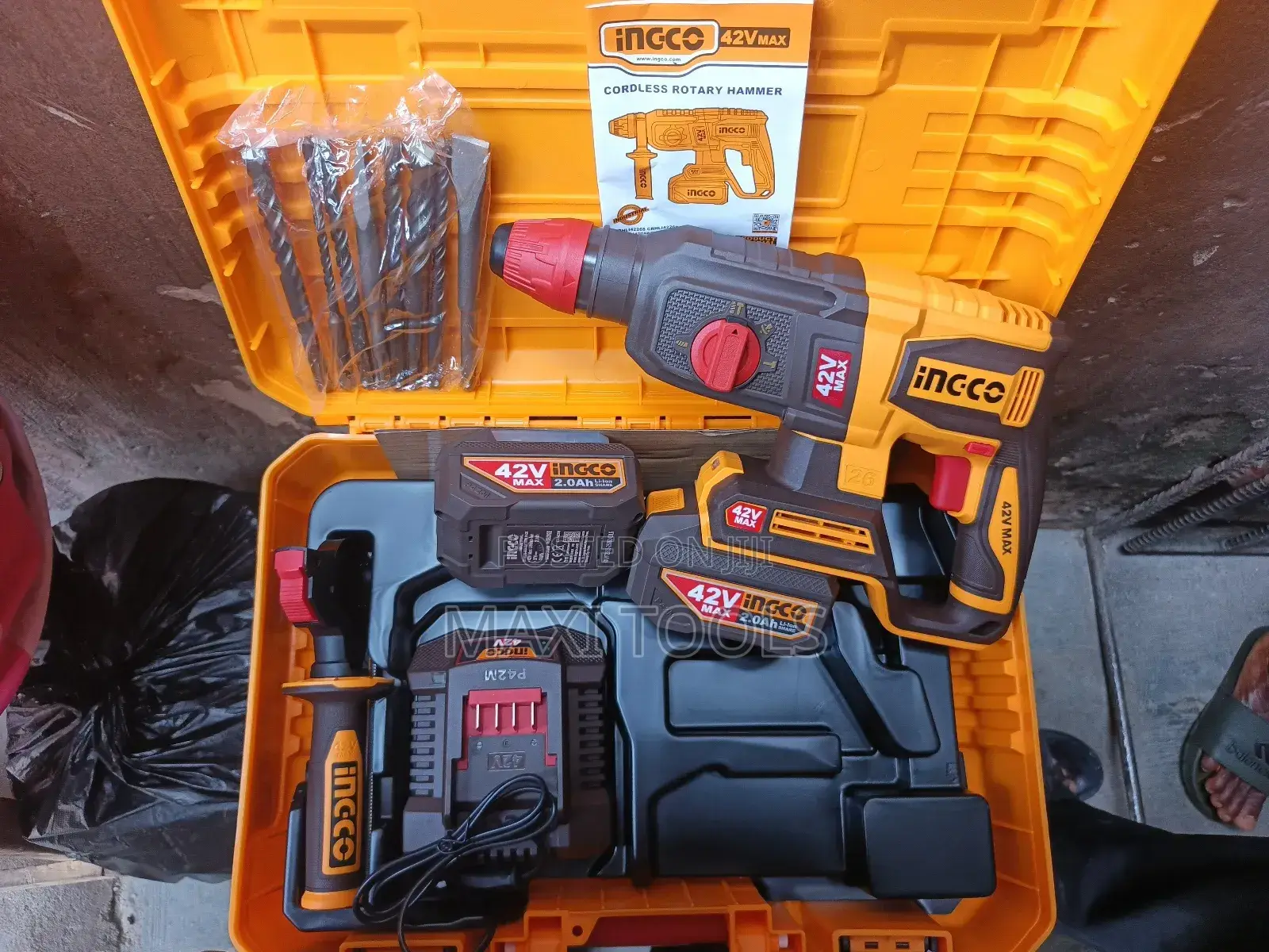 Ingco 42v 26mm Cordless Rotary Hammer Drill Kit (Model Crhli422682).
