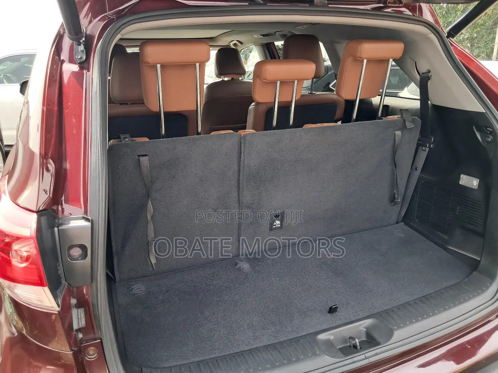 Toyota Highlander Limited 4x2 V6 (3.5L 6cyl 8A) 2017 Red