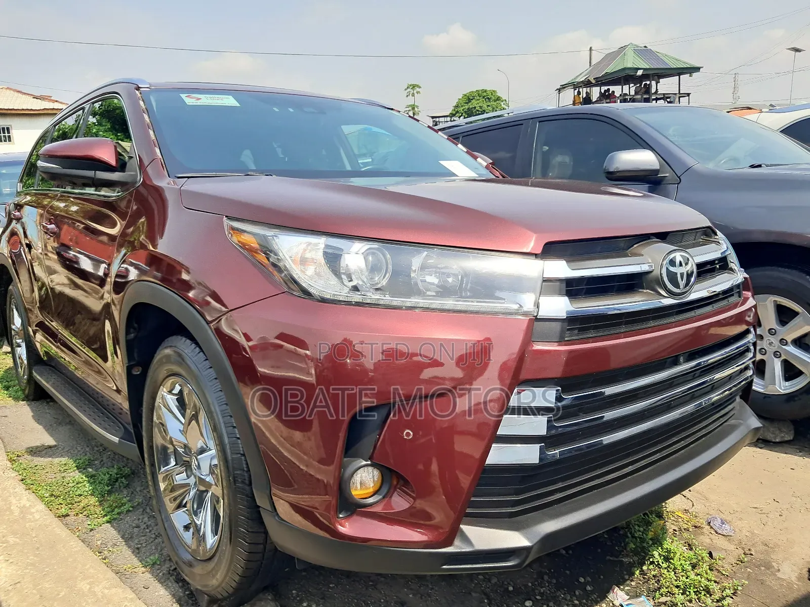 Toyota Highlander Limited 4x2 V6 (3.5L 6cyl 8A) 2017 Red