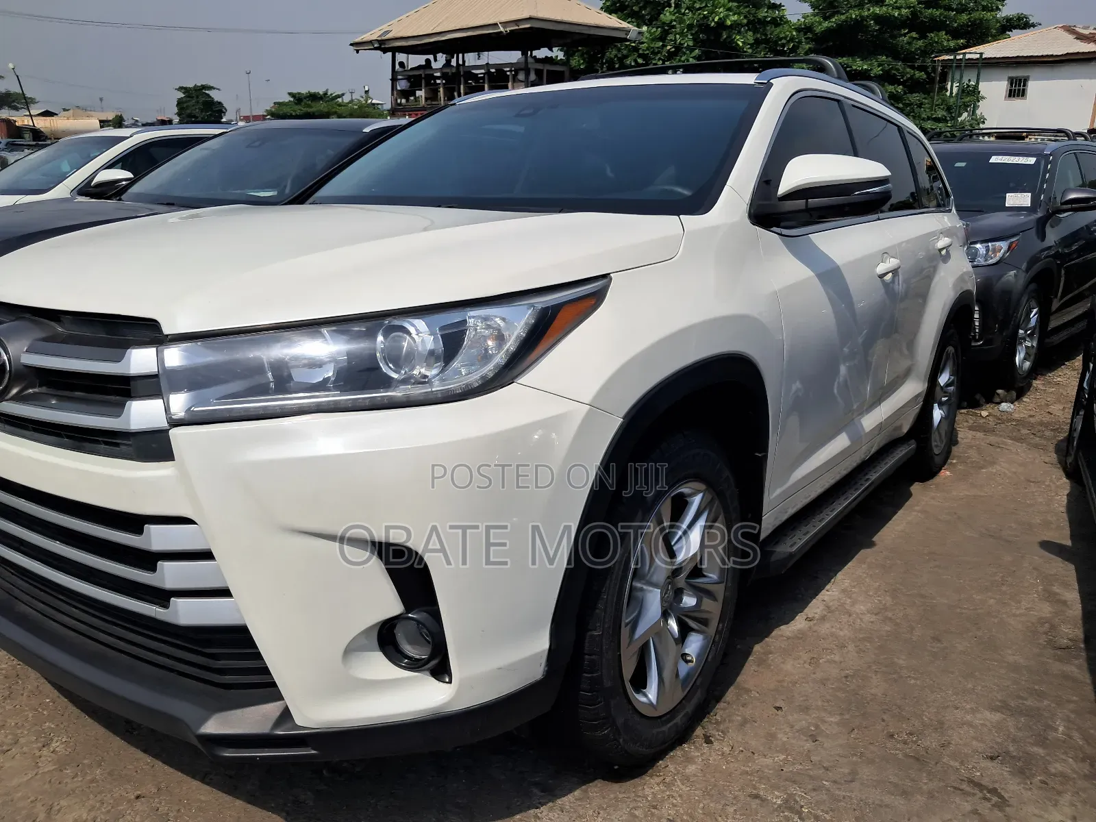 Toyota Highlander Limited Platinum 4dr SUV (3.5L 6cyl 6A) 2015 White