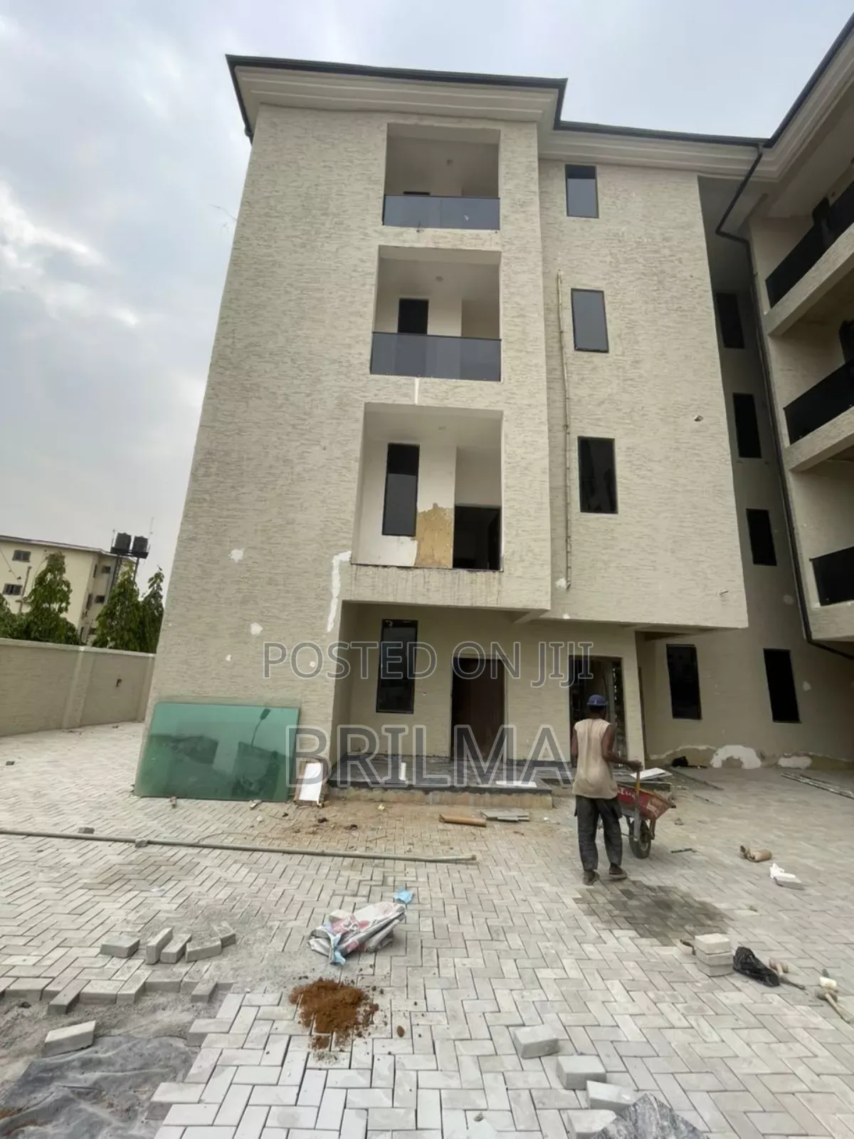 1bdrm Apartment in Jahi for sale