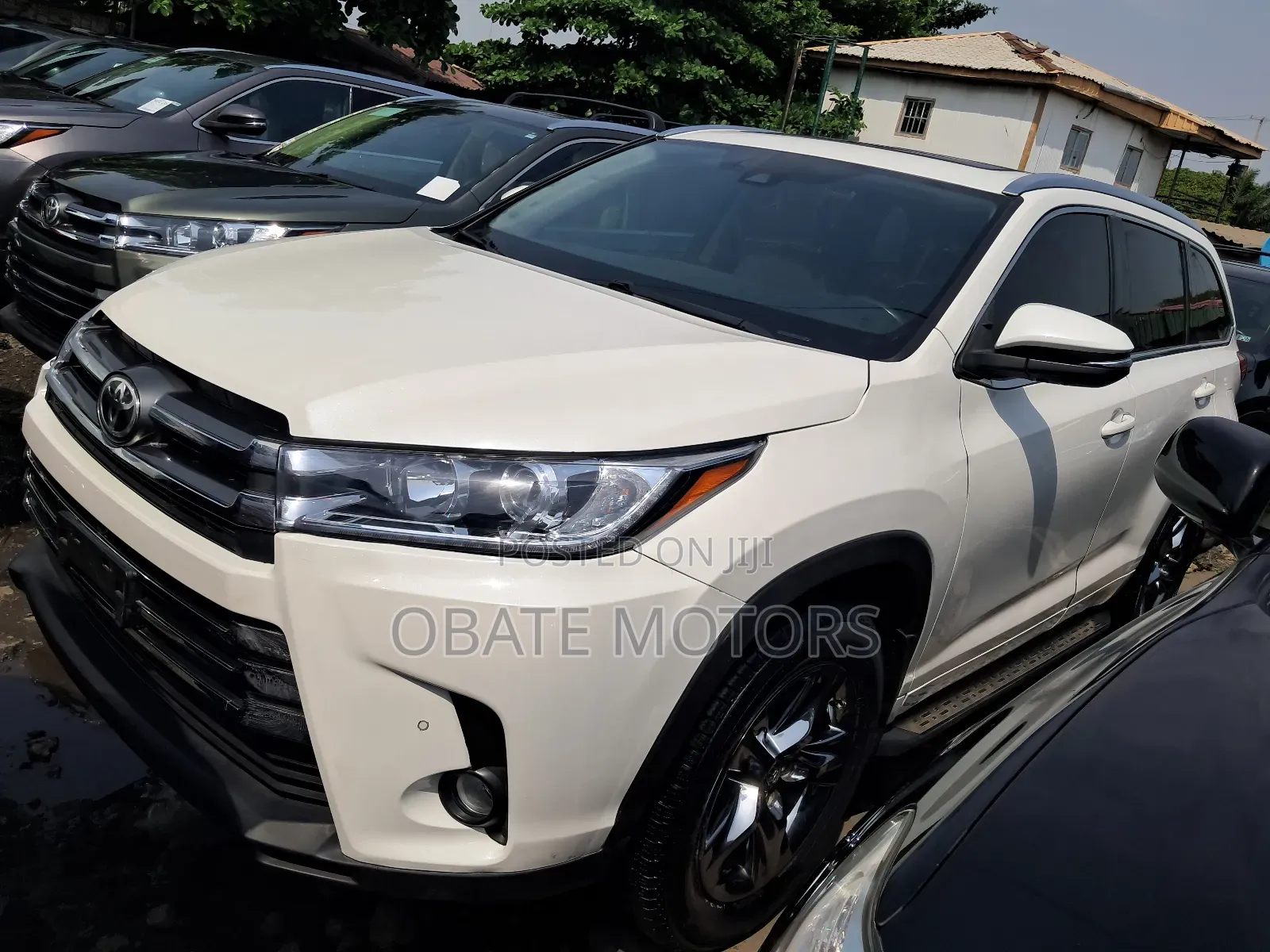 Toyota Highlander Limited 4x2 V6 (3.5L 6cyl 8A) 2018 White