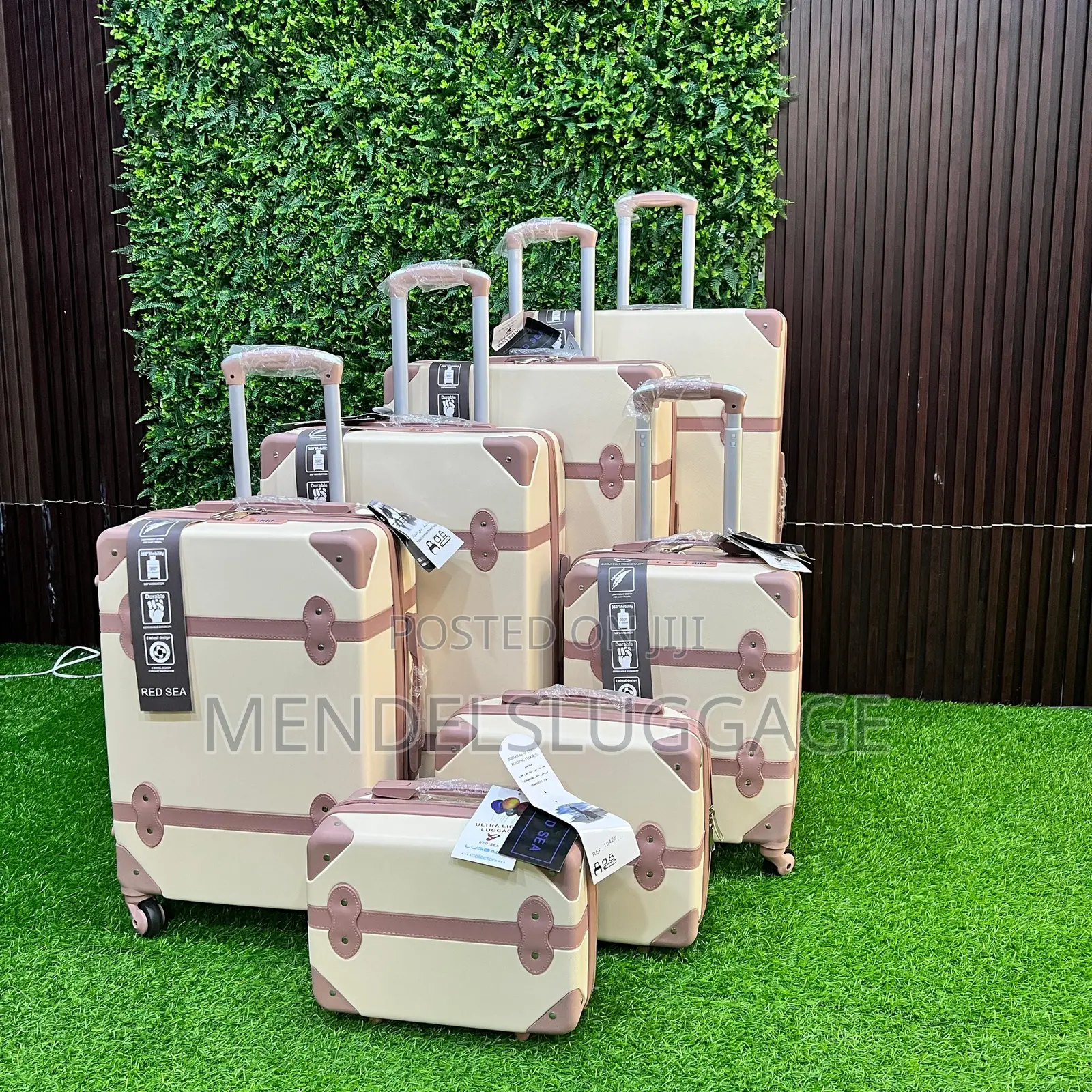 7-in-1 Cream Hard Case Travel Luggage Set