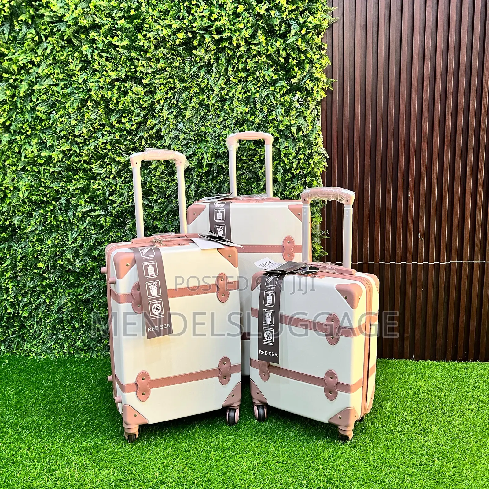 7-in-1 Cream Hard Case Travel Luggage Set