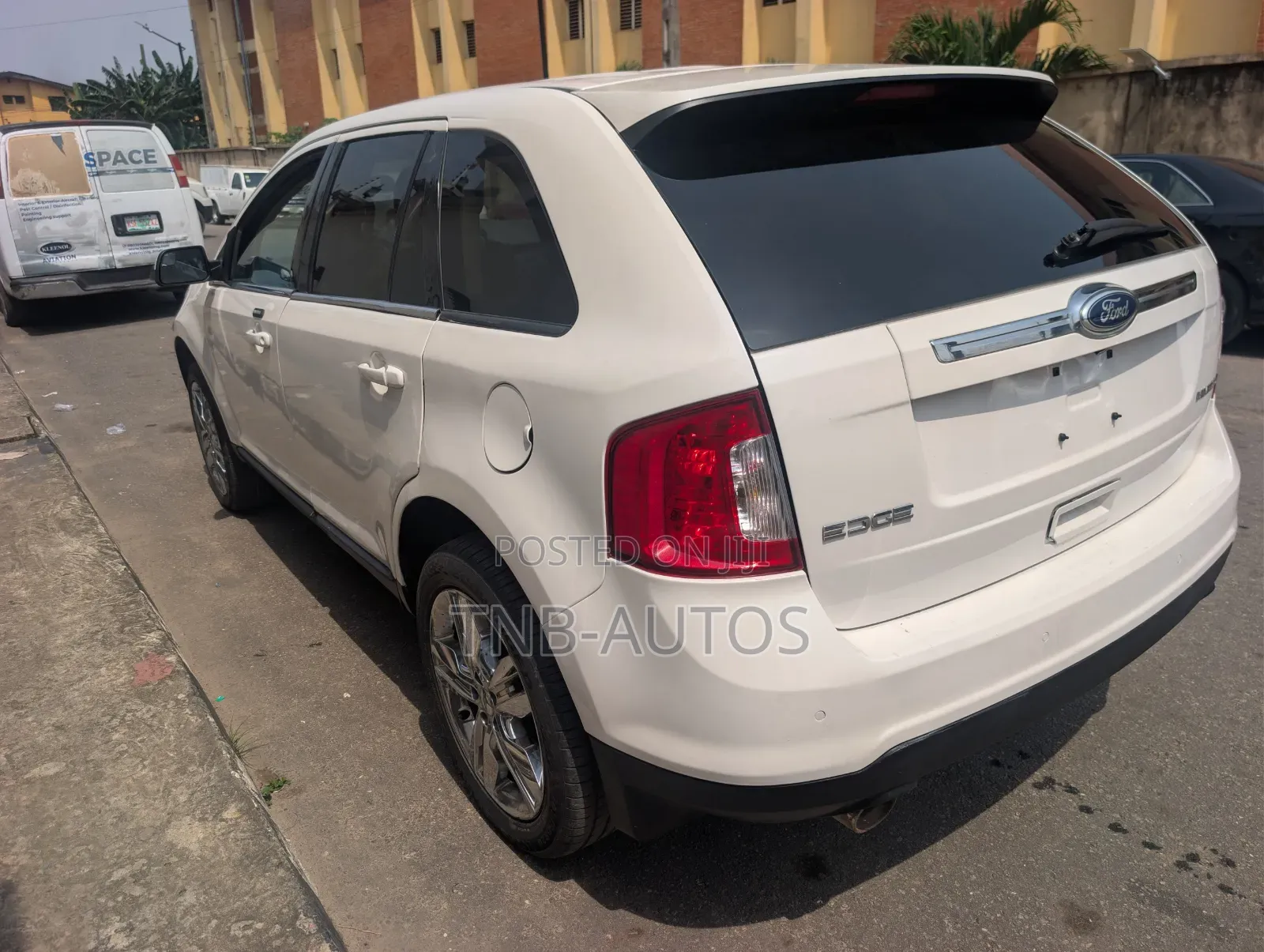 Ford Edge Limited 4dr FWD (2.0L 4cyl 6A) 2013 White
