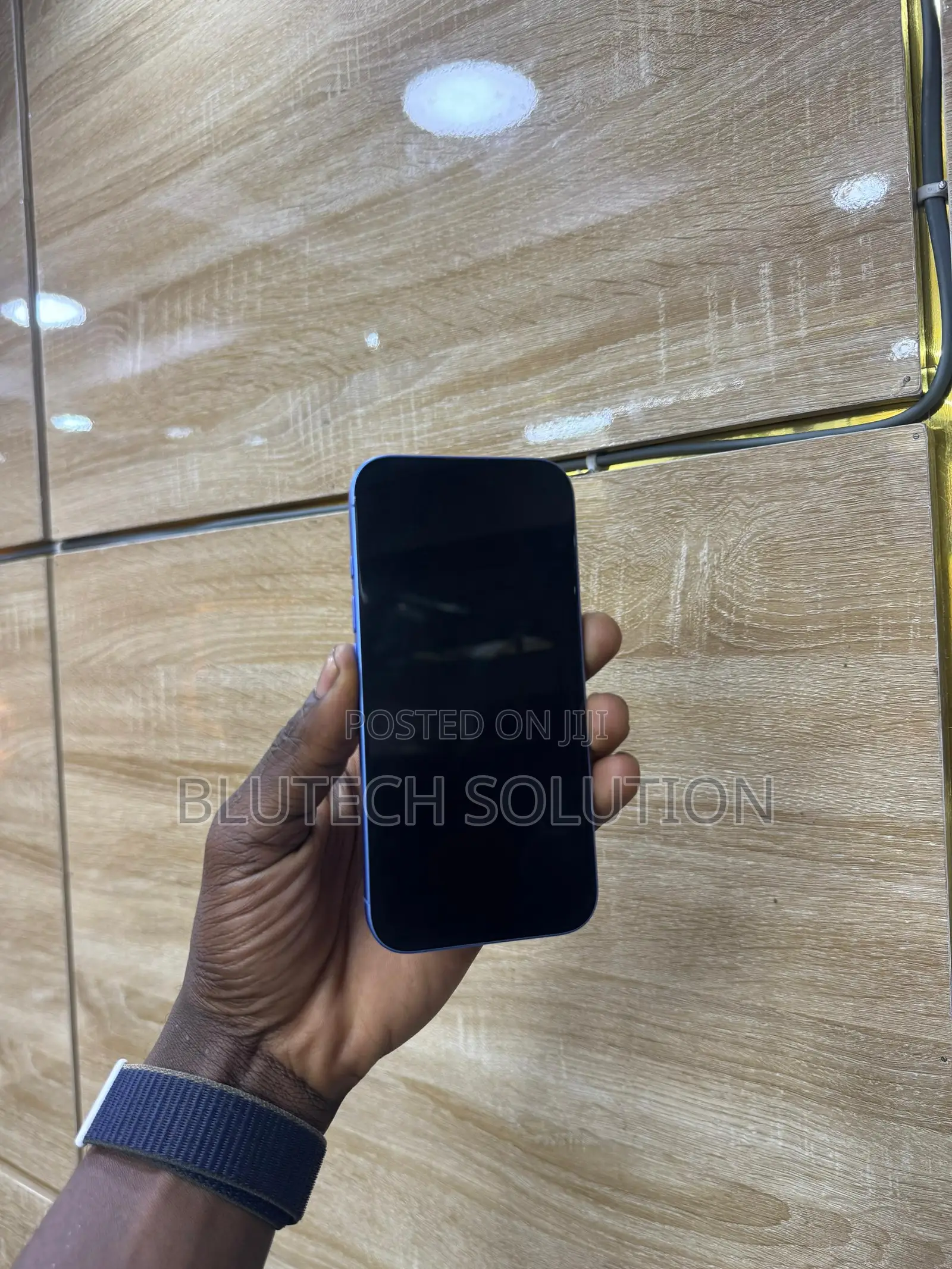 Apple iPhone 16 128 GB Blue