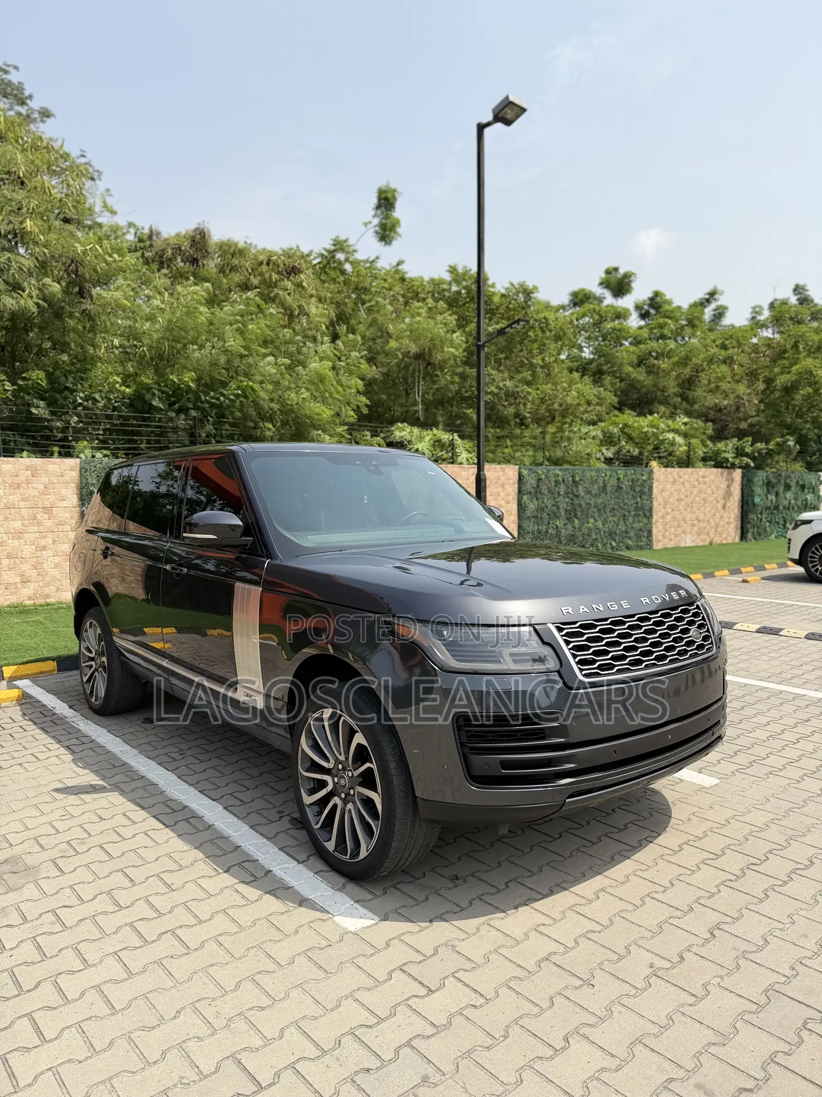 Land Rover Range Rover Vogue 2019 Gray