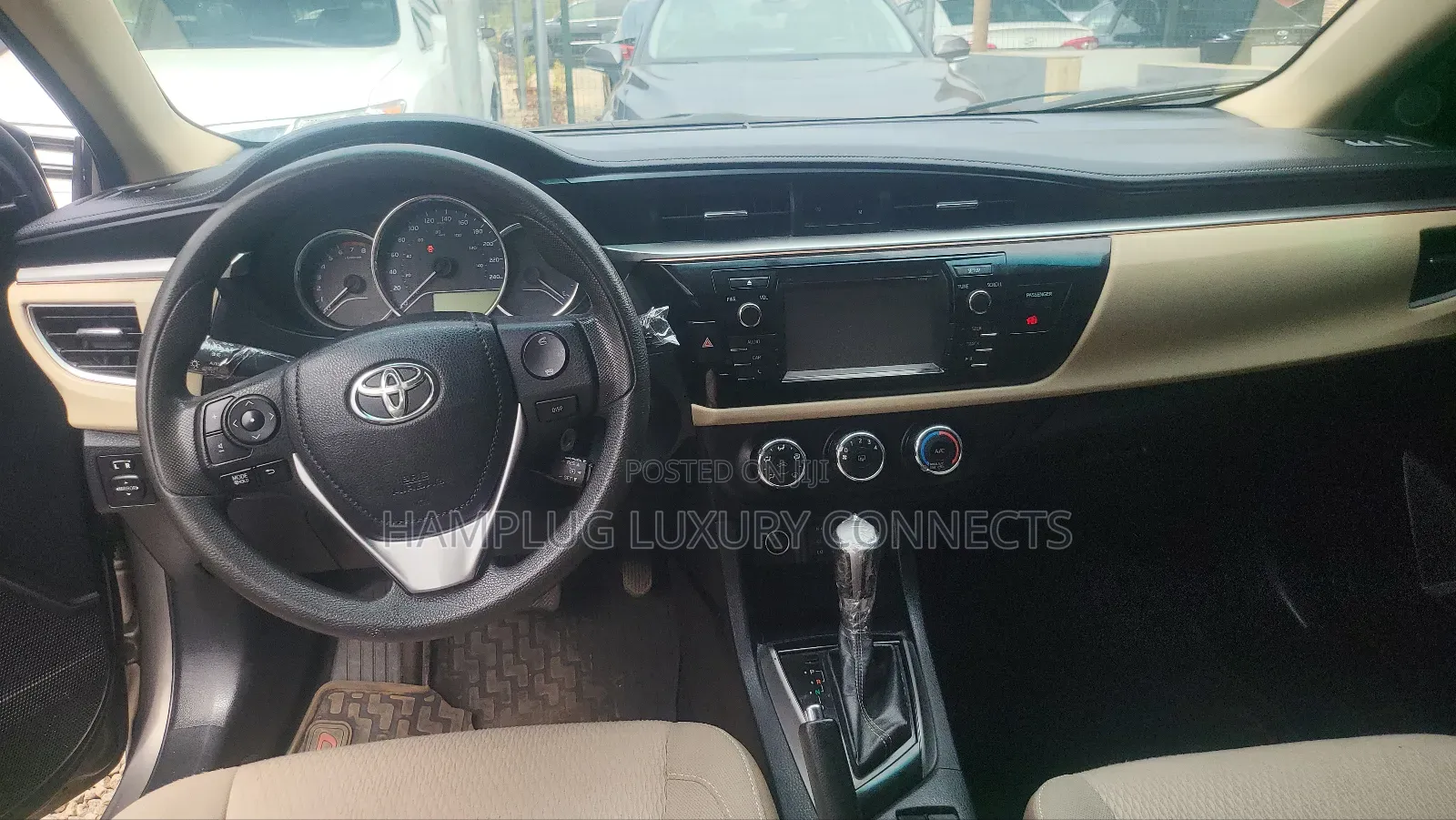 Toyota Corolla 2015 Brown
