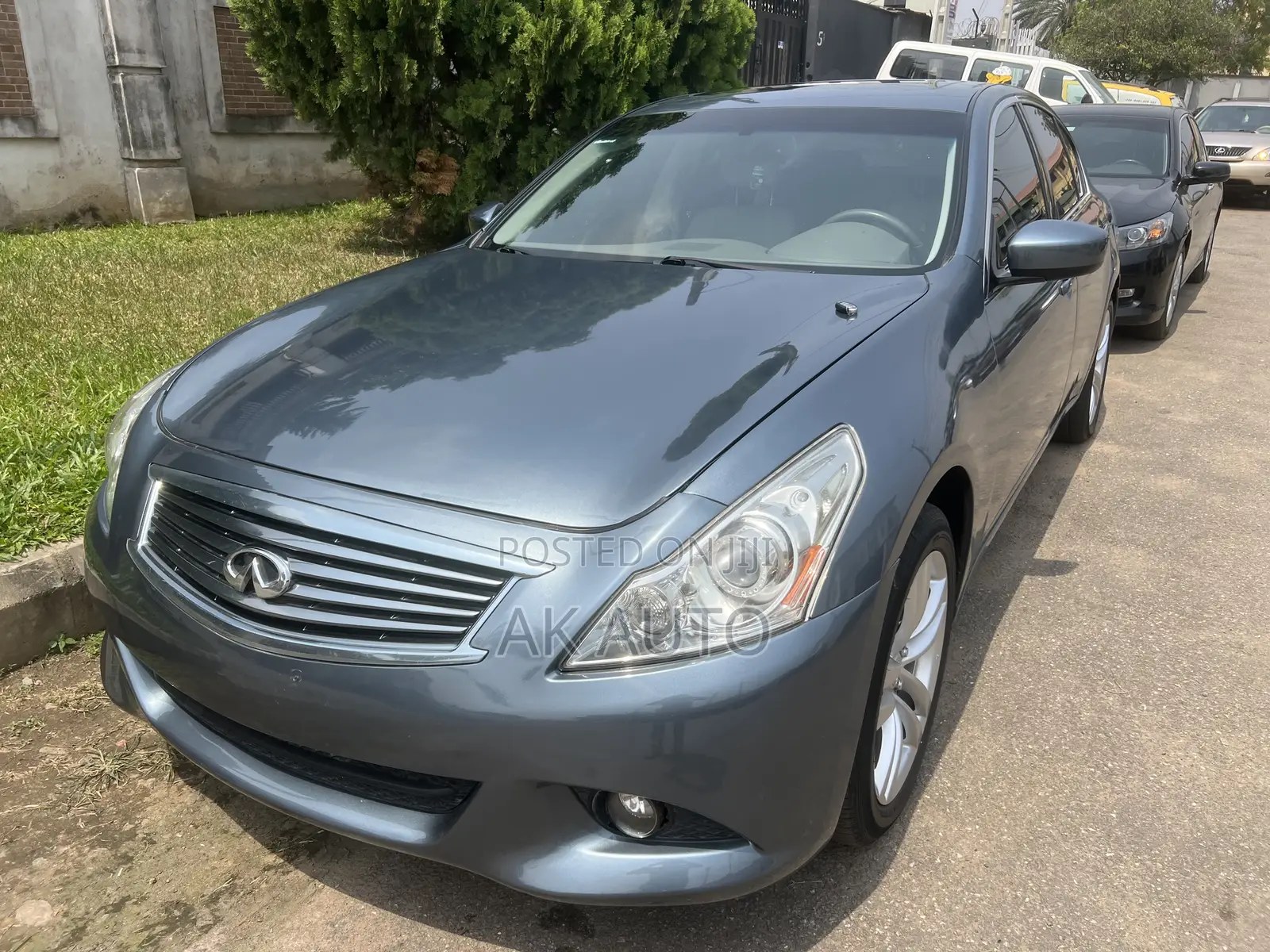 Infiniti G 2010 Blue