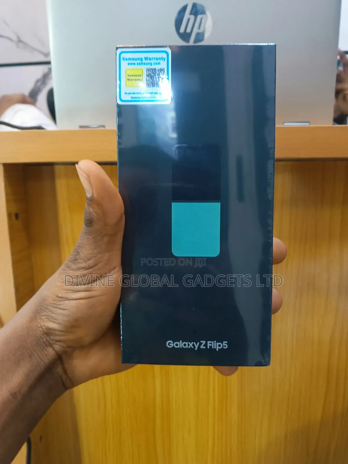 New Samsung Galaxy Z Flip5 256 GB Black