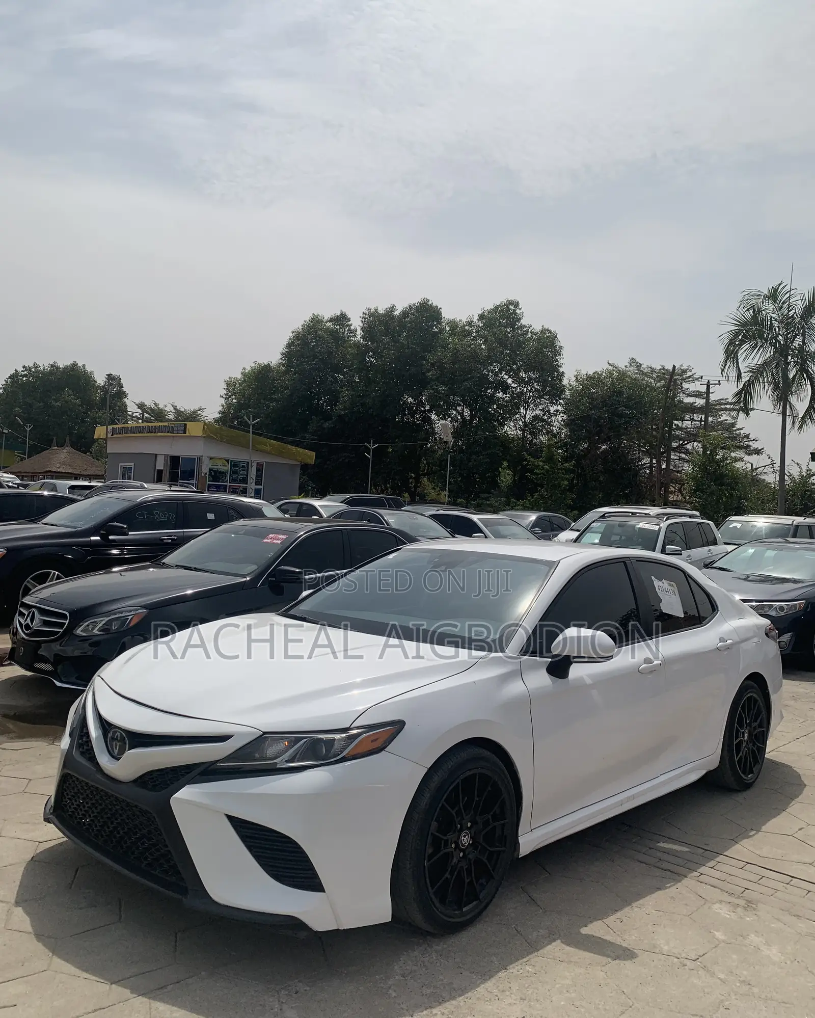 Toyota Camry 2023 White
