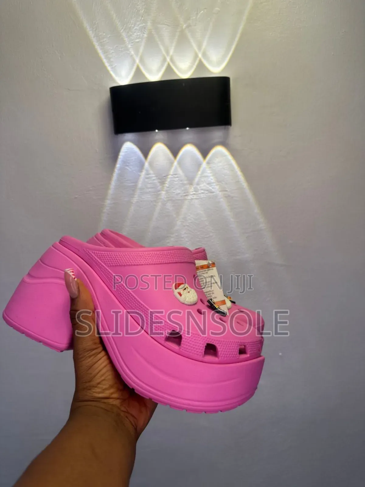 Crocs Siren Clog – Soft Durable Shoes