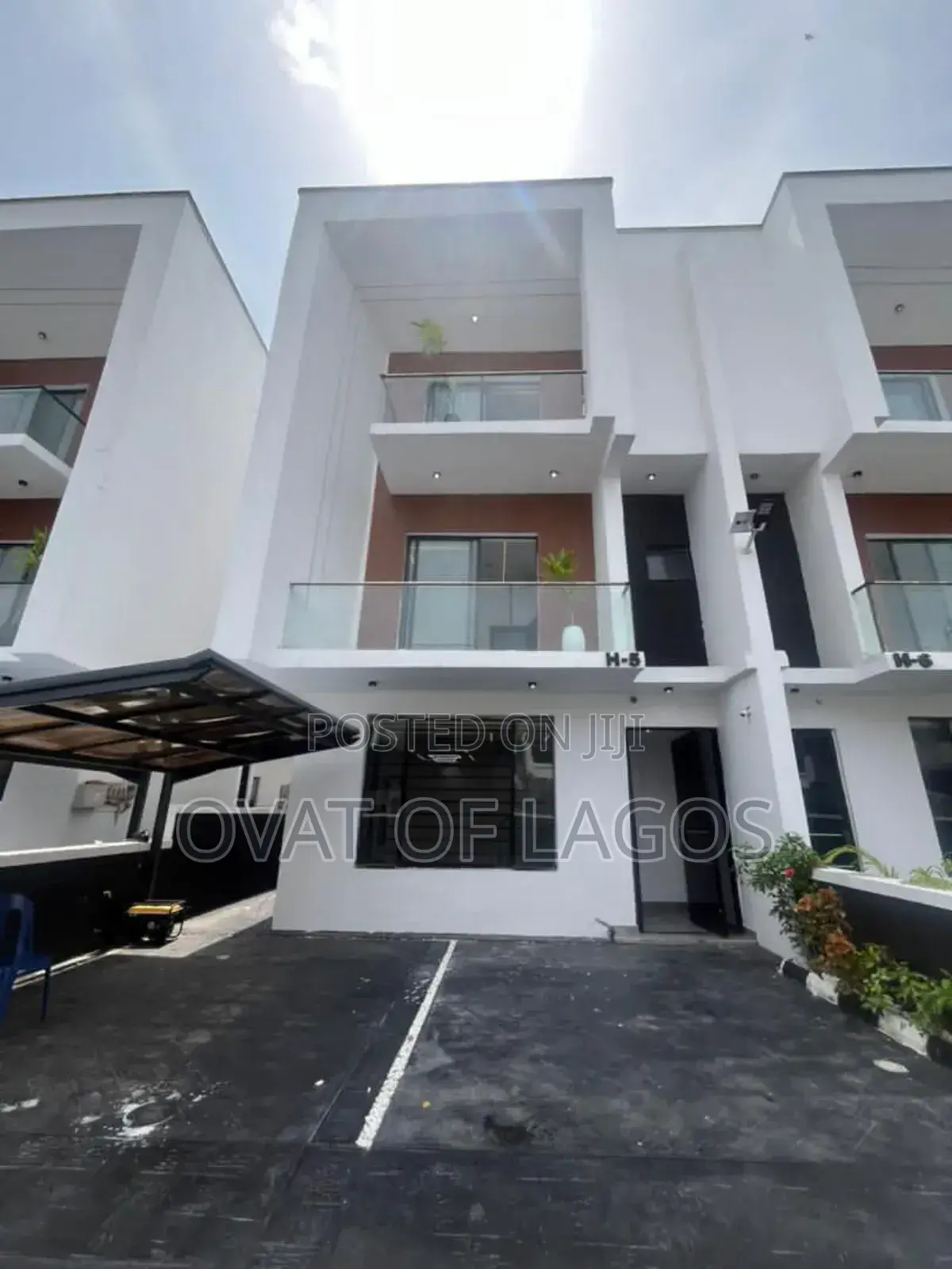 4bdrm Duplex in Orchid Road, Lekki for sale