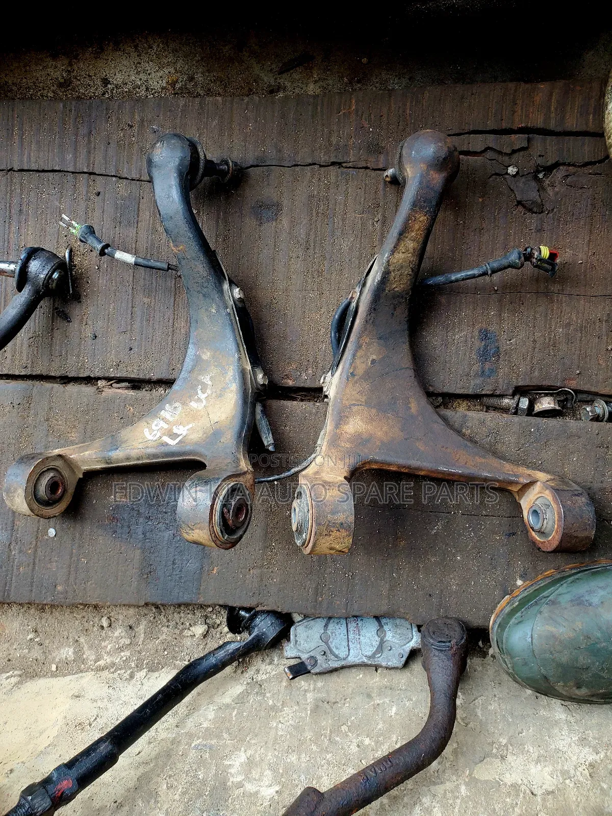 Hyundai Santafe Back Arms Iron 2008 2010