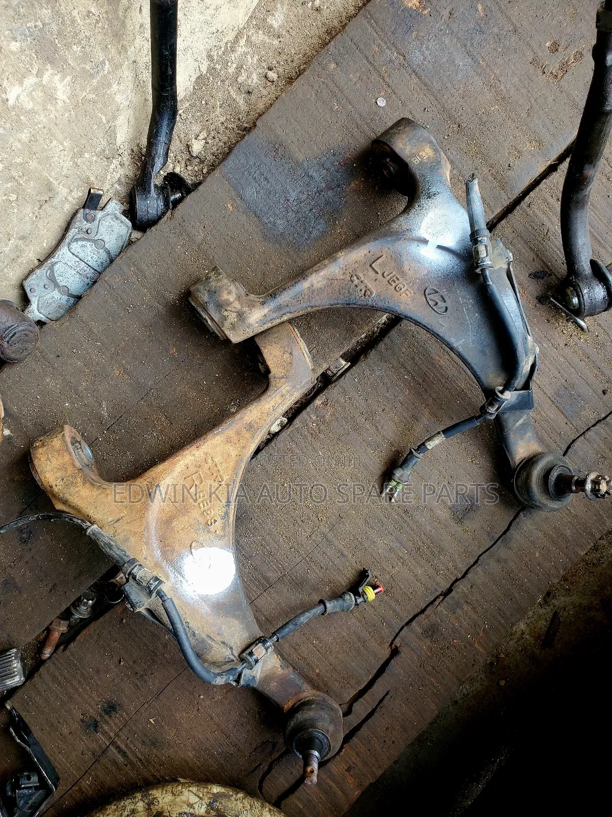 Hyundai Santafe Back Arms Iron 2008 2010