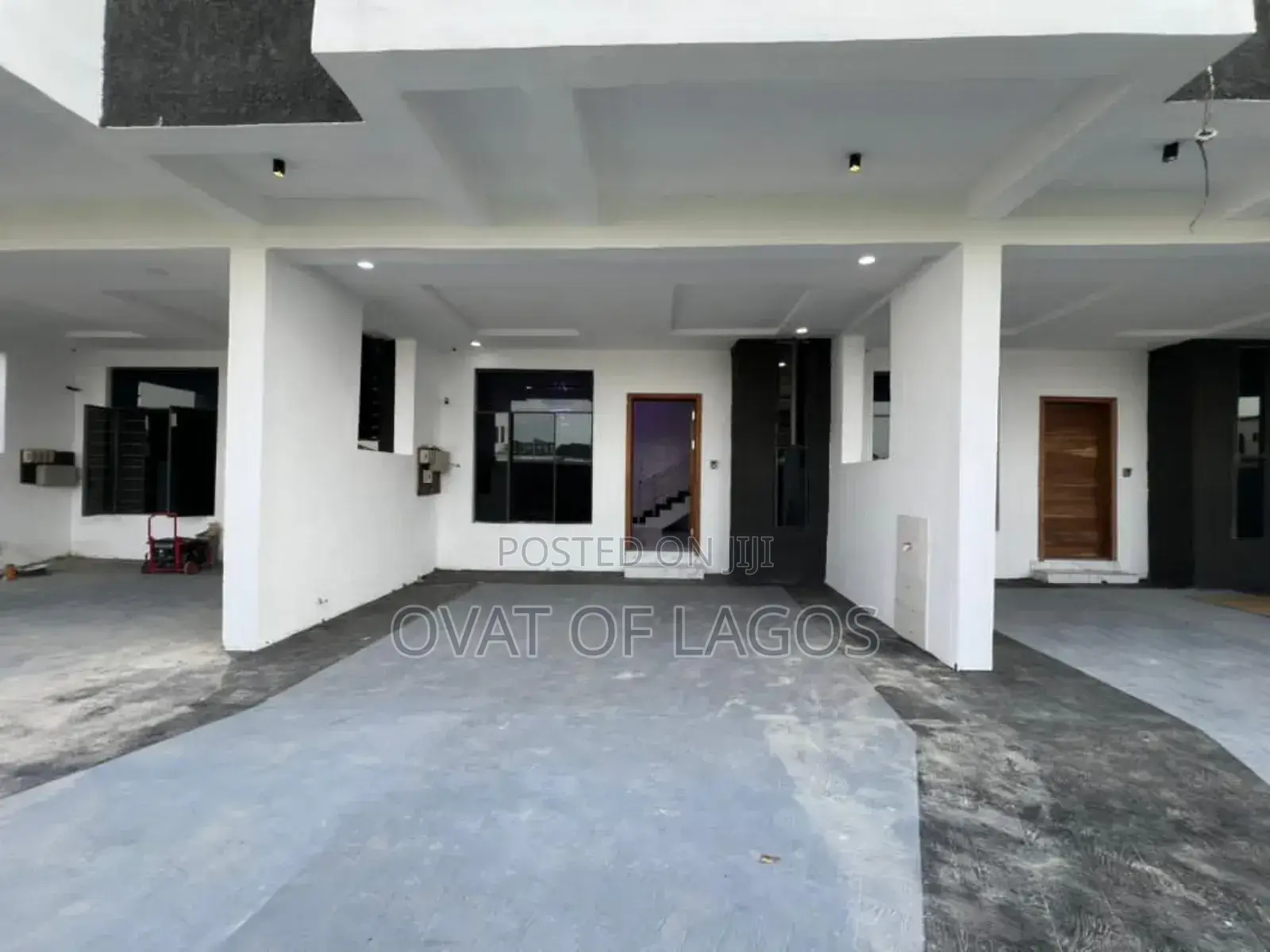3bdrm Duplex in Ajah Lekki for sale