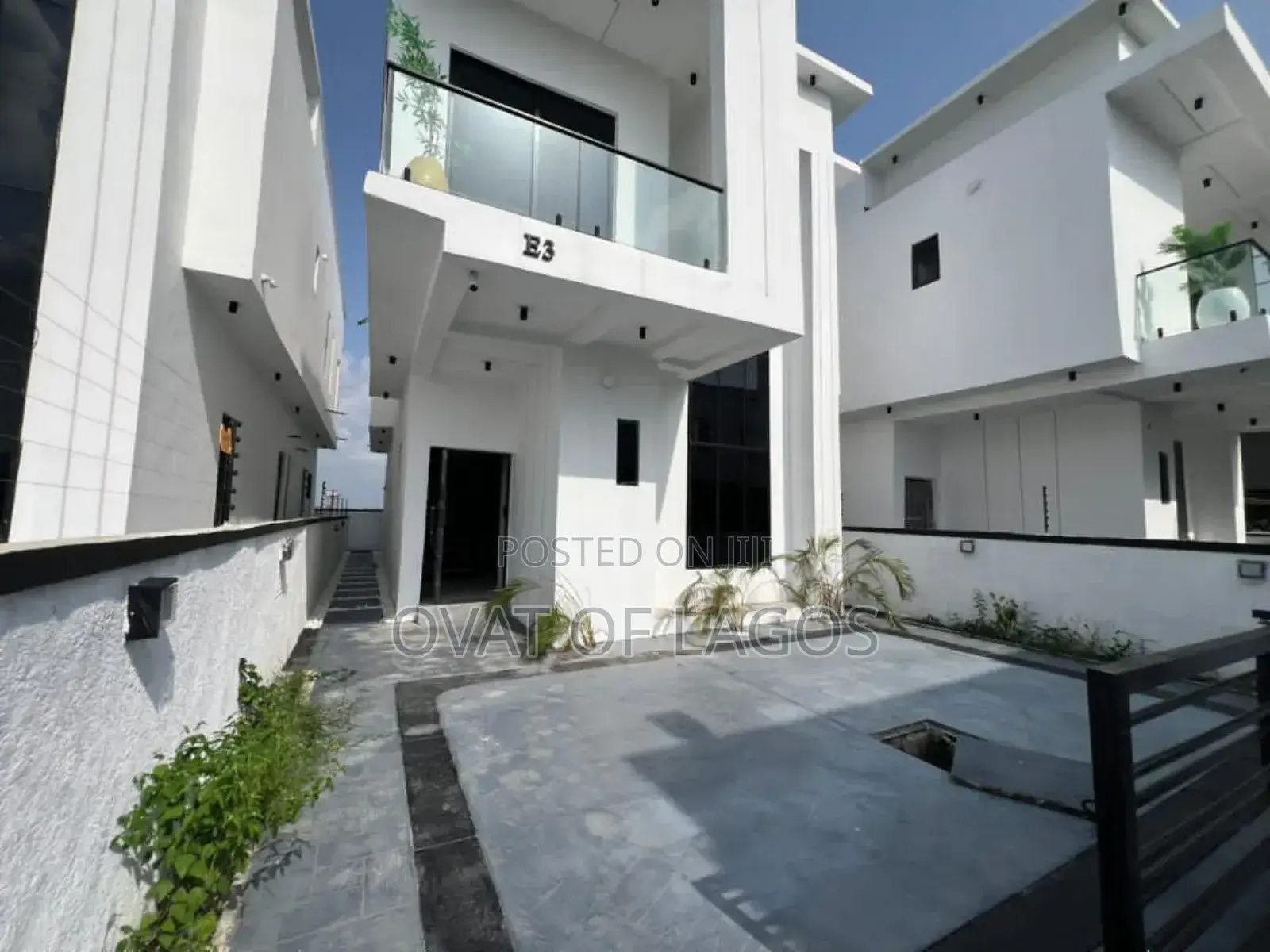 4bdrm Duplex in Ajah Lekki for sale