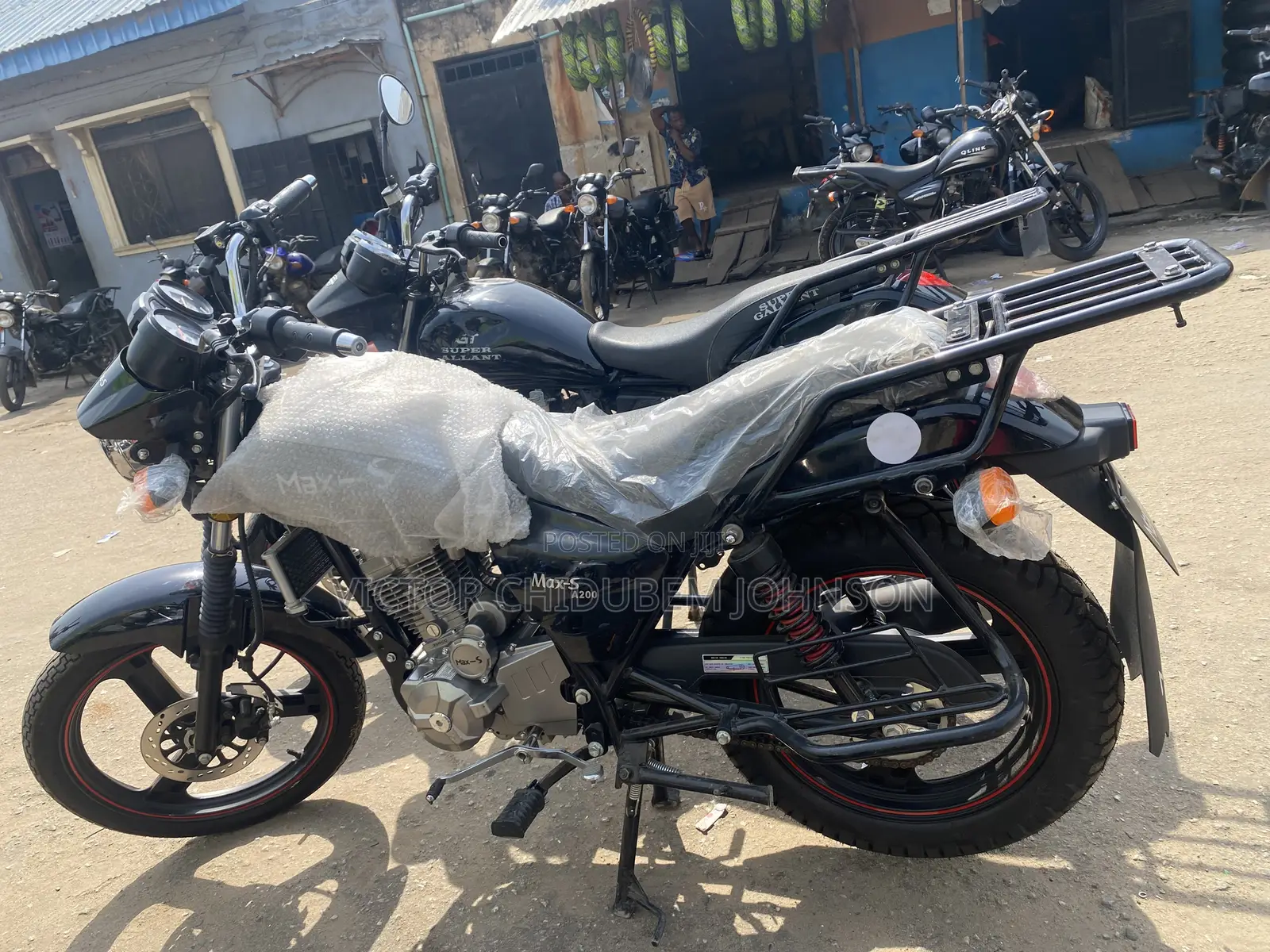 New Max-S Max-S 200 2026 Black