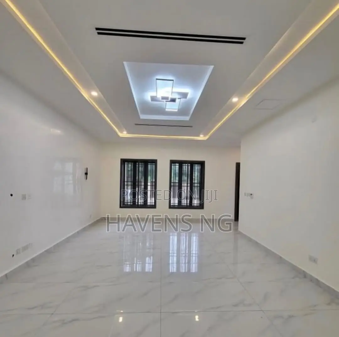 6bdrm Duplex in Apo Resettlement for sale