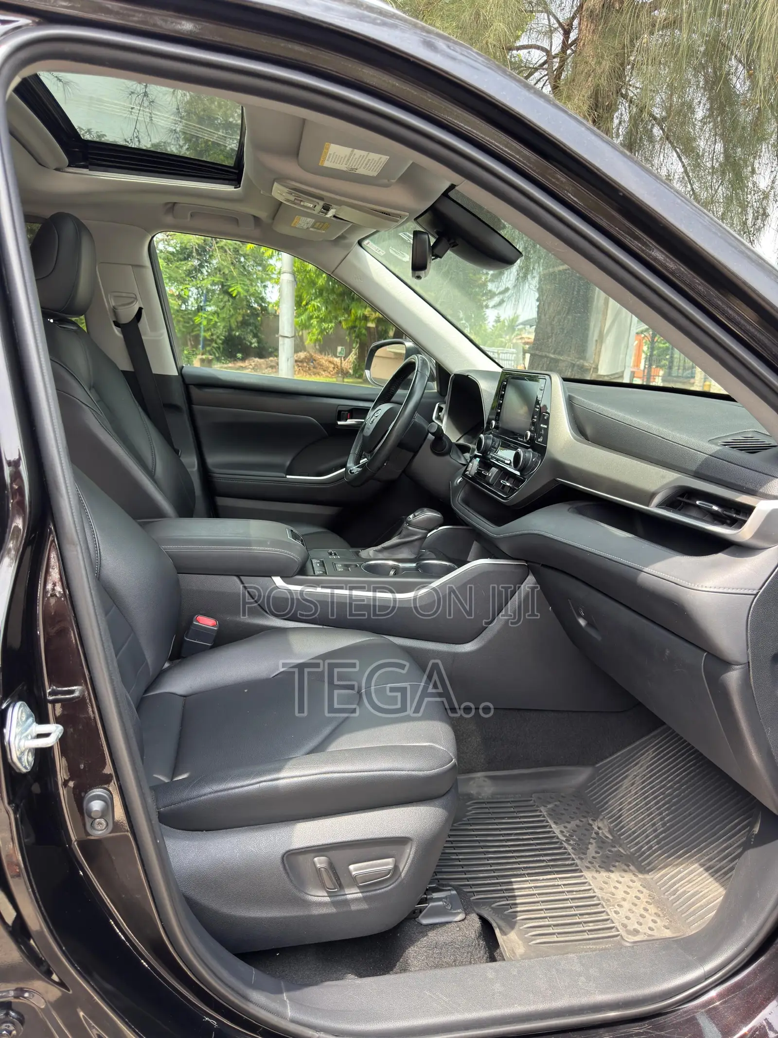 Toyota Highlander XLE AWD 2020 Black