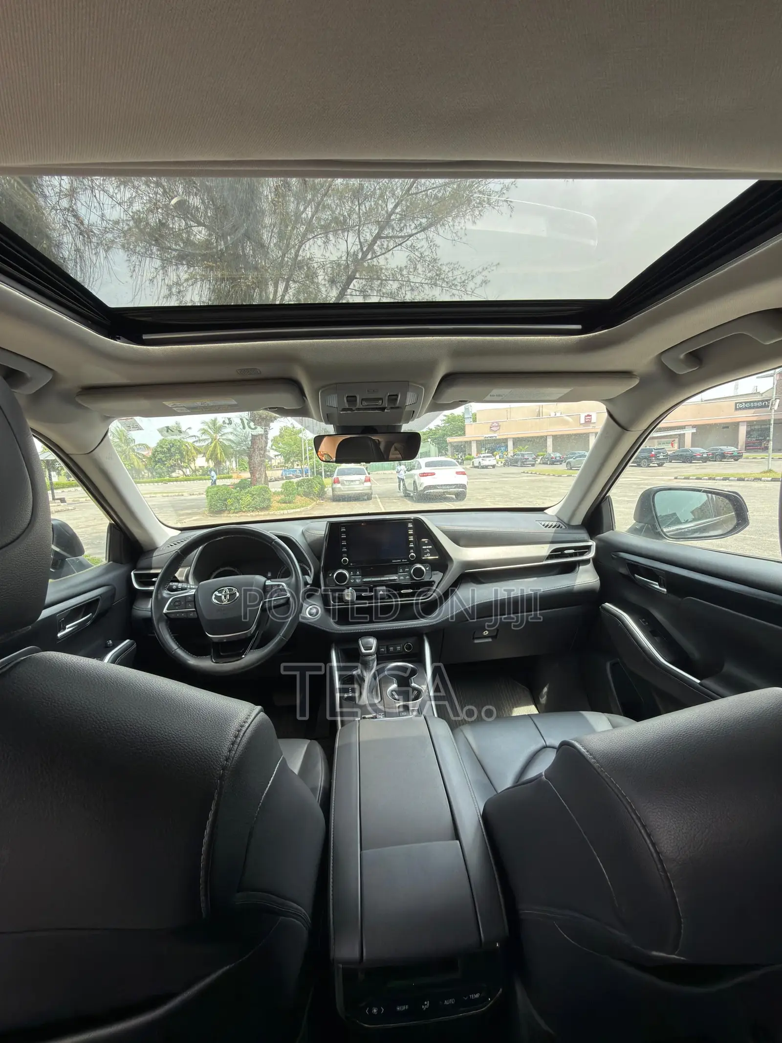 Toyota Highlander XLE AWD 2020 Black