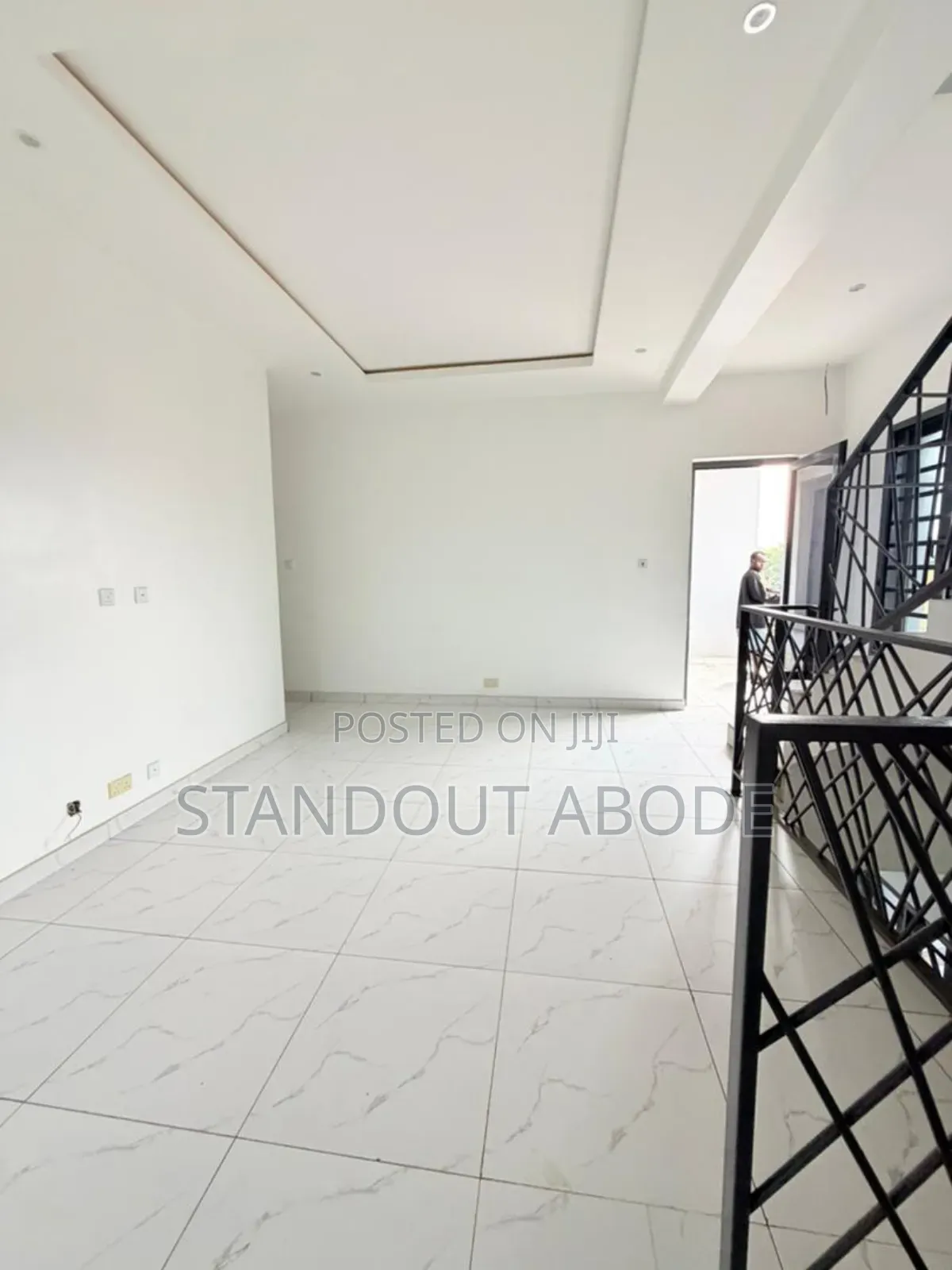 4bdrm Duplex in In A Serene And, Obanikoro for sale