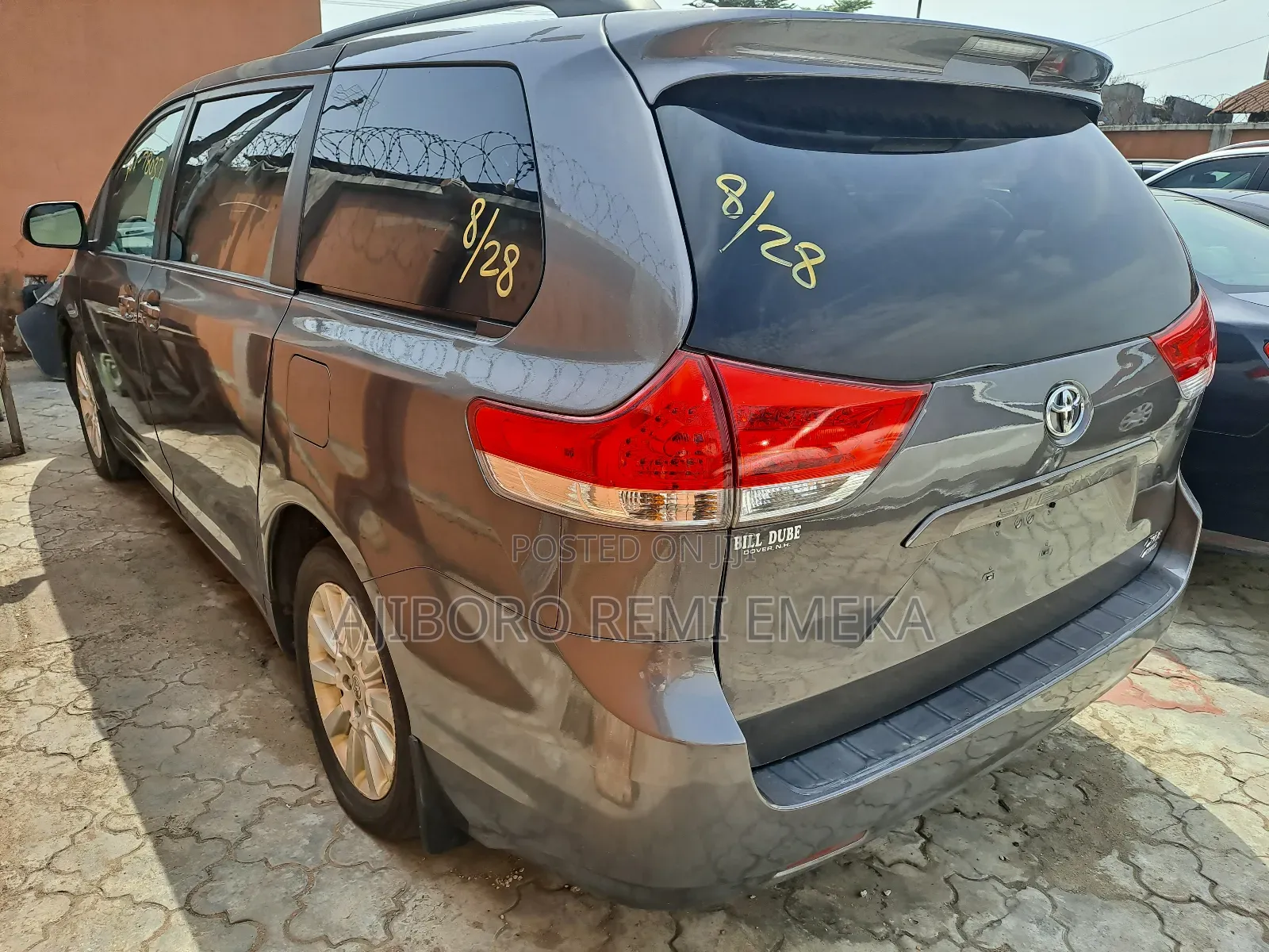 Toyota Sienna LE 7 Passenger 2011 Brown