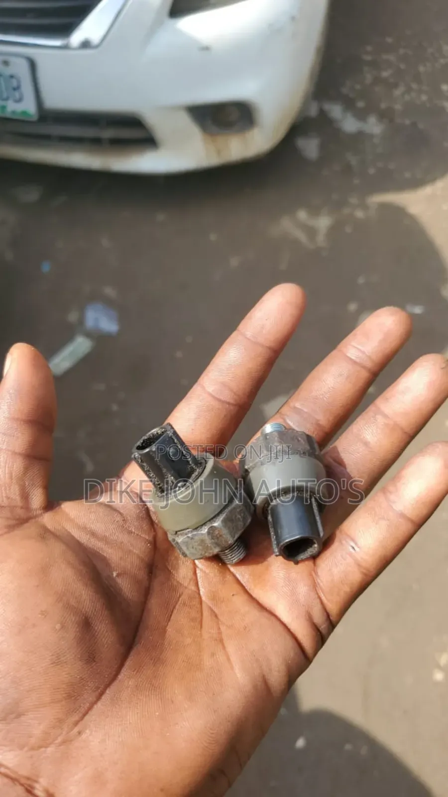 Steering Host Oil Sensor for Nissan and Infiniti Available